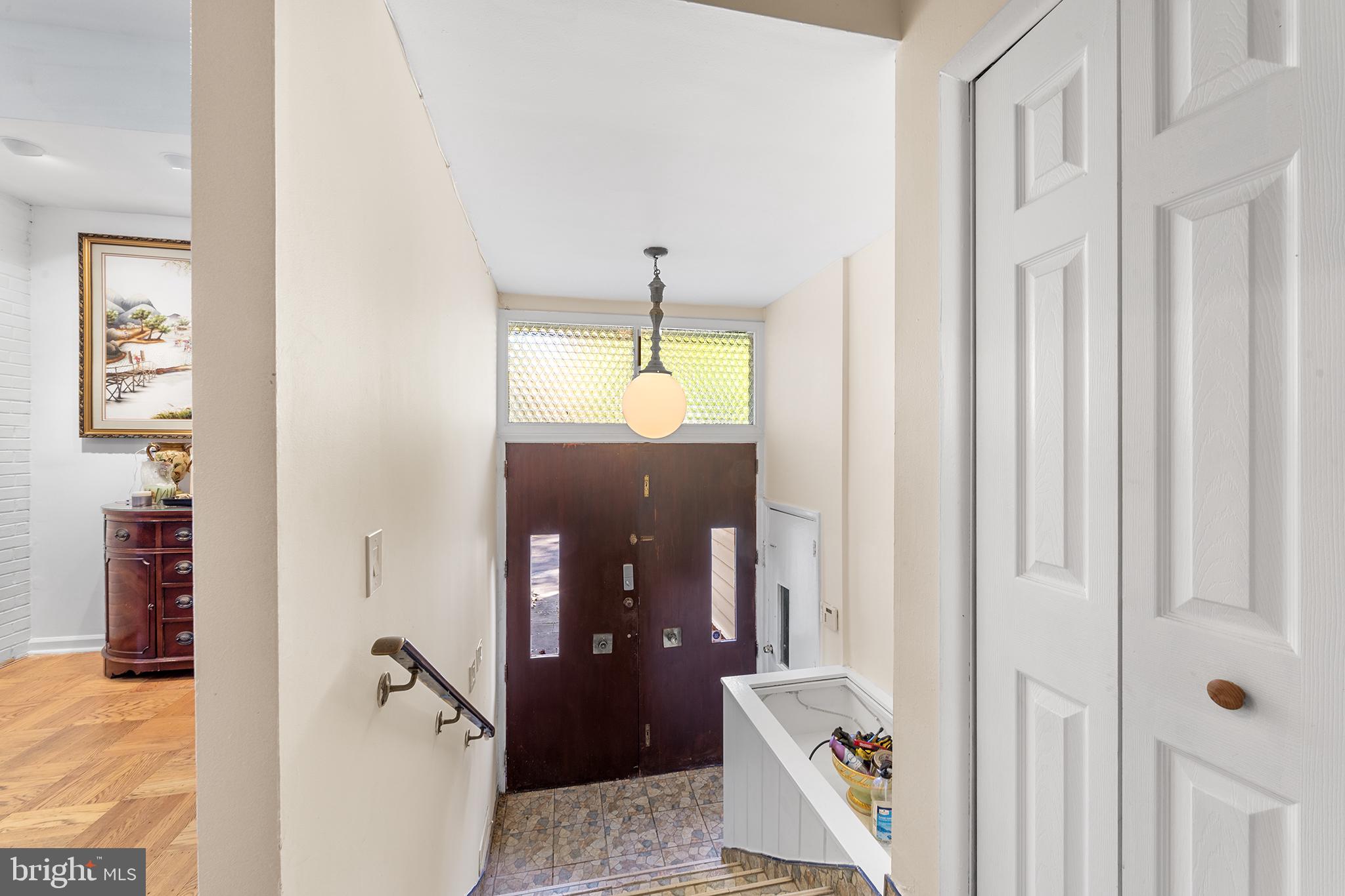 OLD WYNCOTE - Residential
