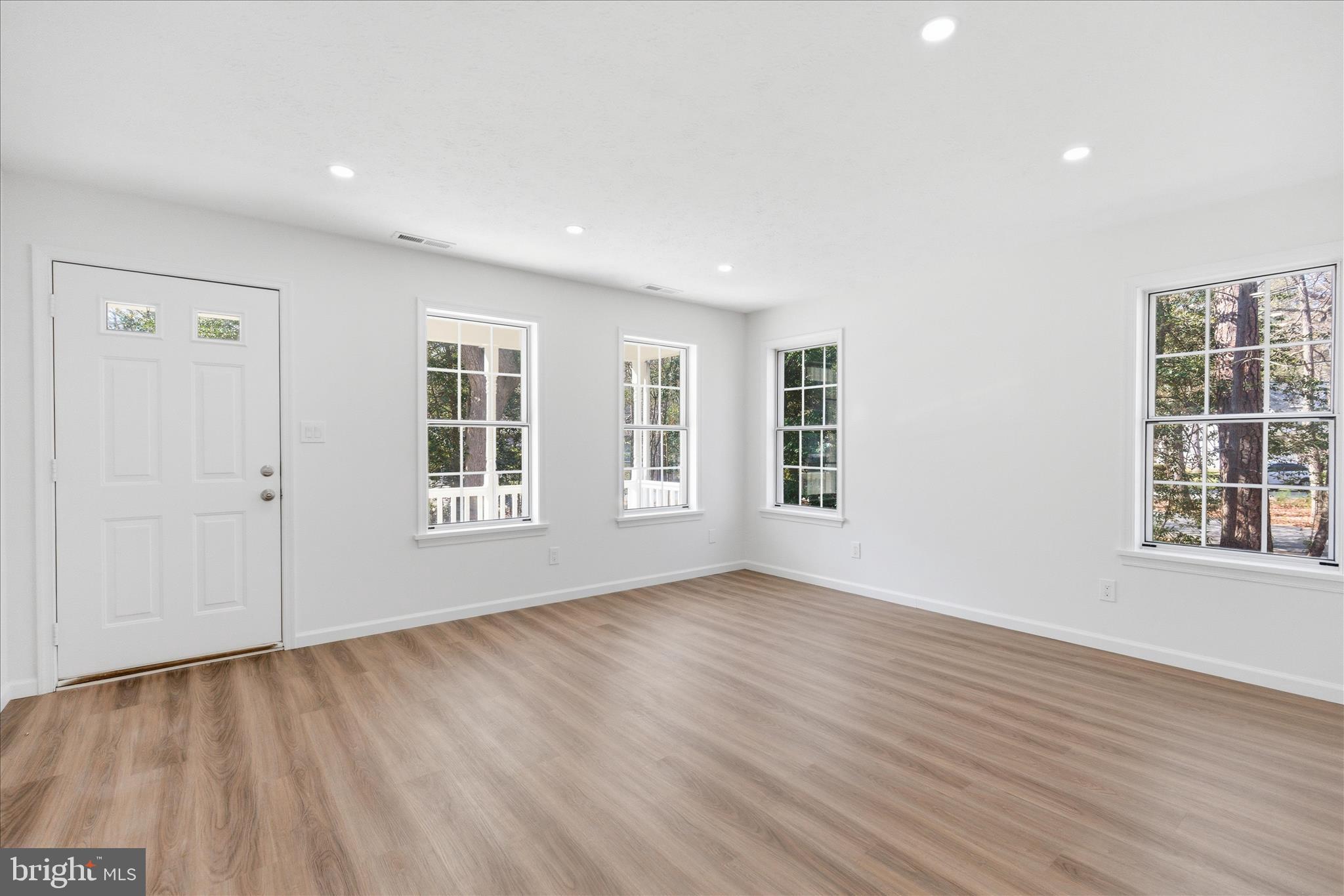 HICKORY NUT OF WILDEWOOD - Residential