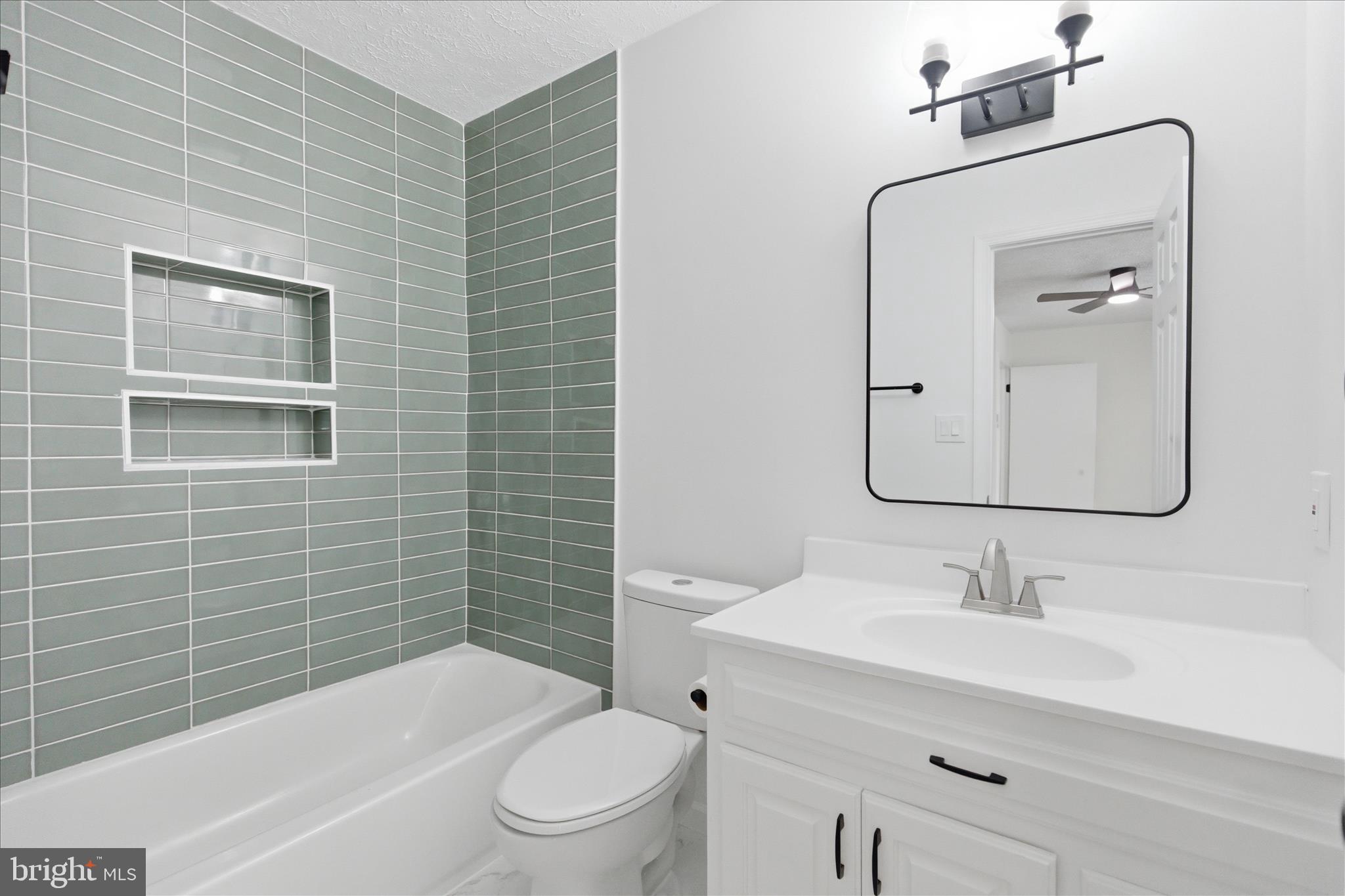 HICKORY NUT OF WILDEWOOD - Residential