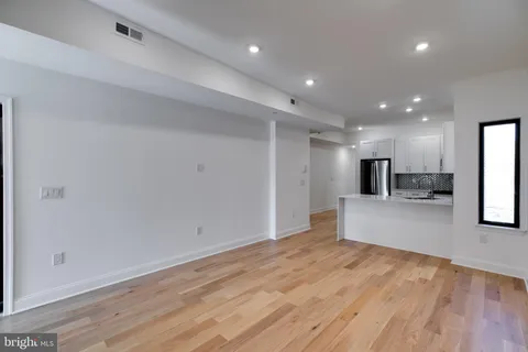 1434 N Franklin Street Unit 3, Philadelphia, PA MLS: PAPH2363150