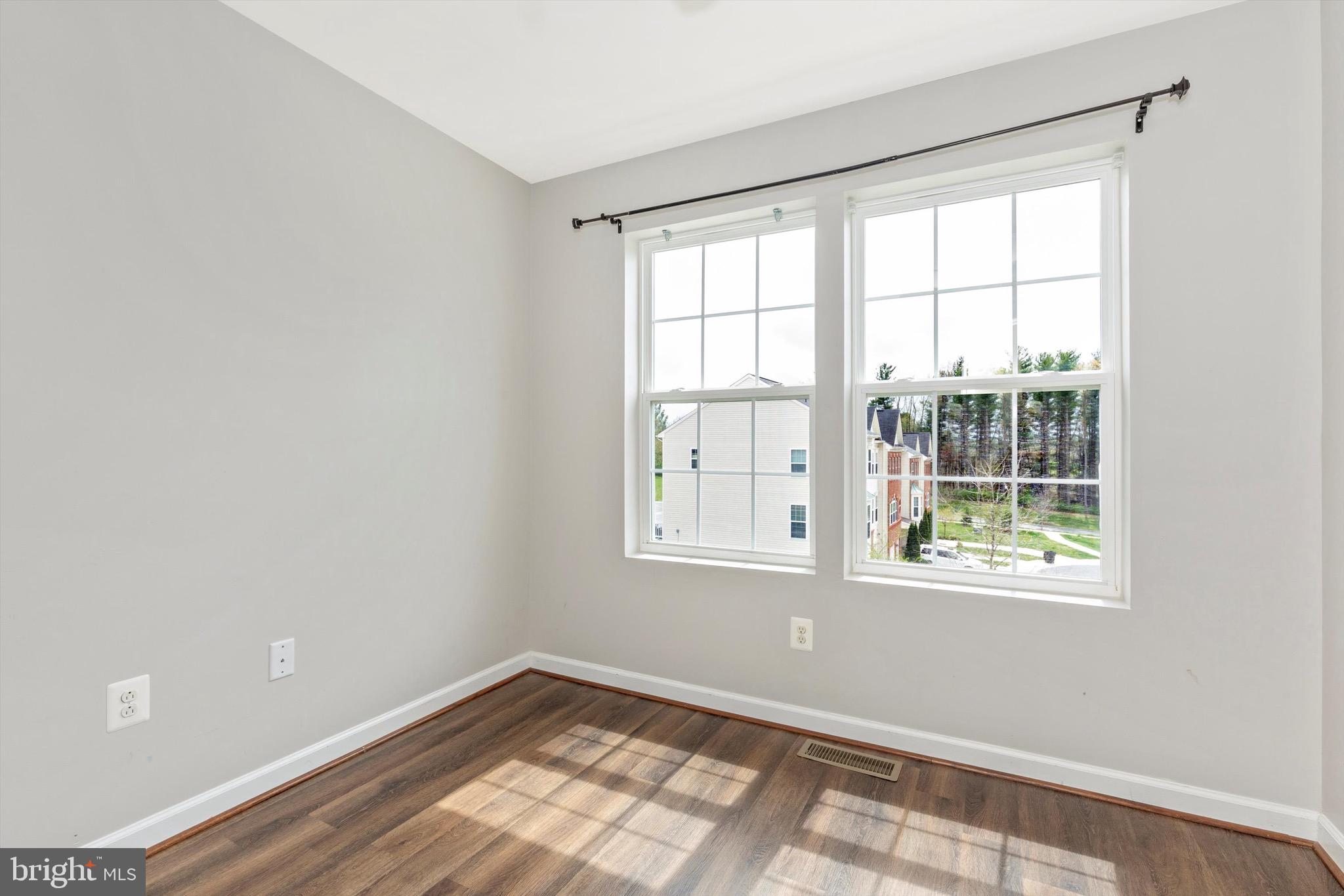 SPRING RIDGE - Residential Lease