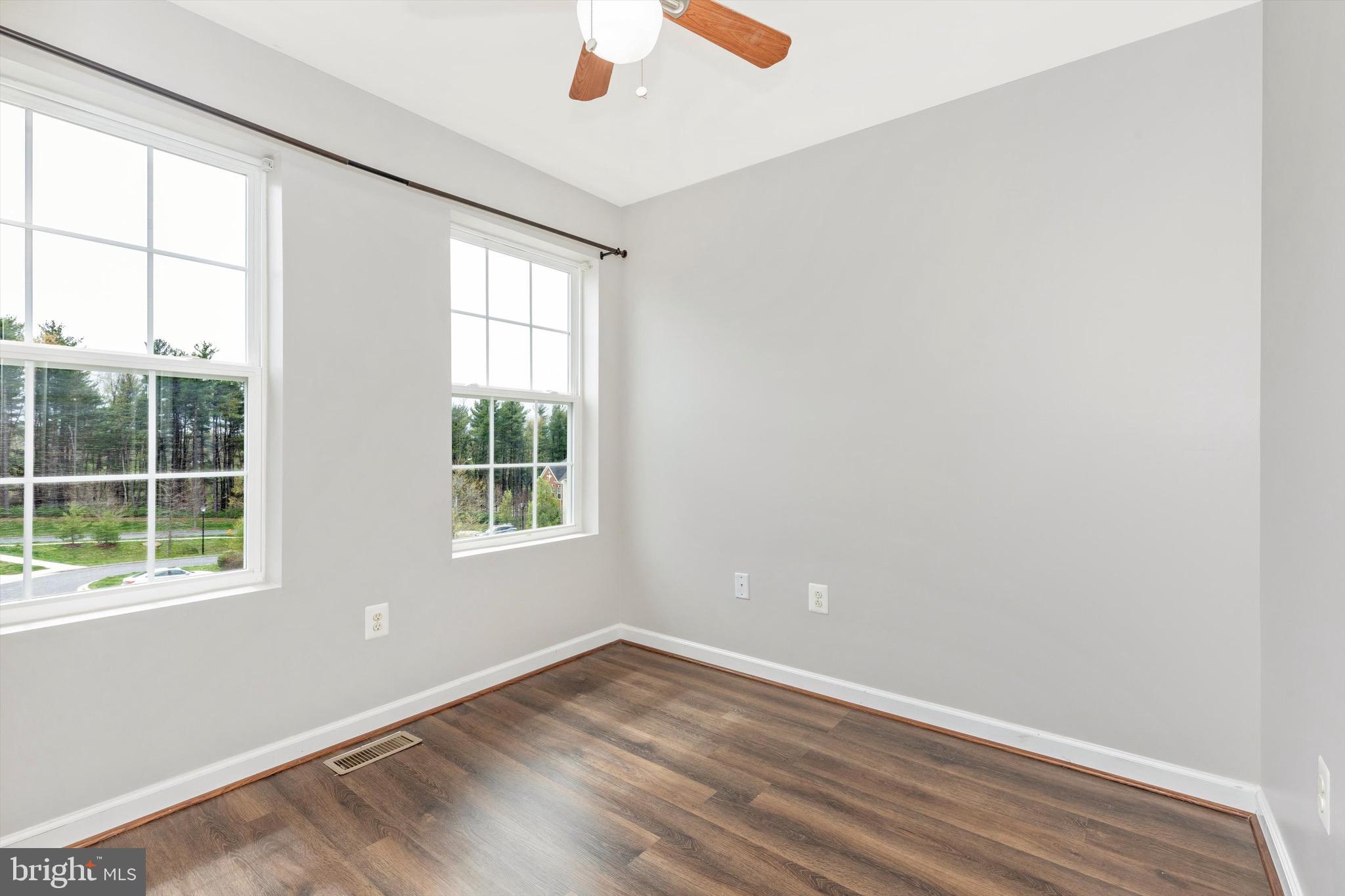 SPRING RIDGE - Residential Lease