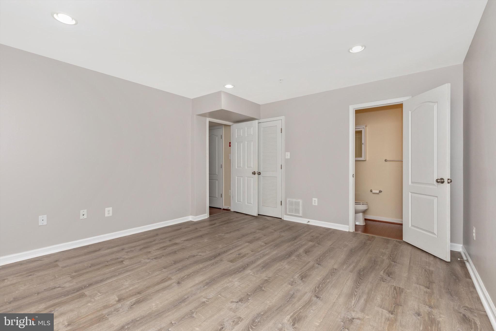 SPRING RIDGE - Residential Lease