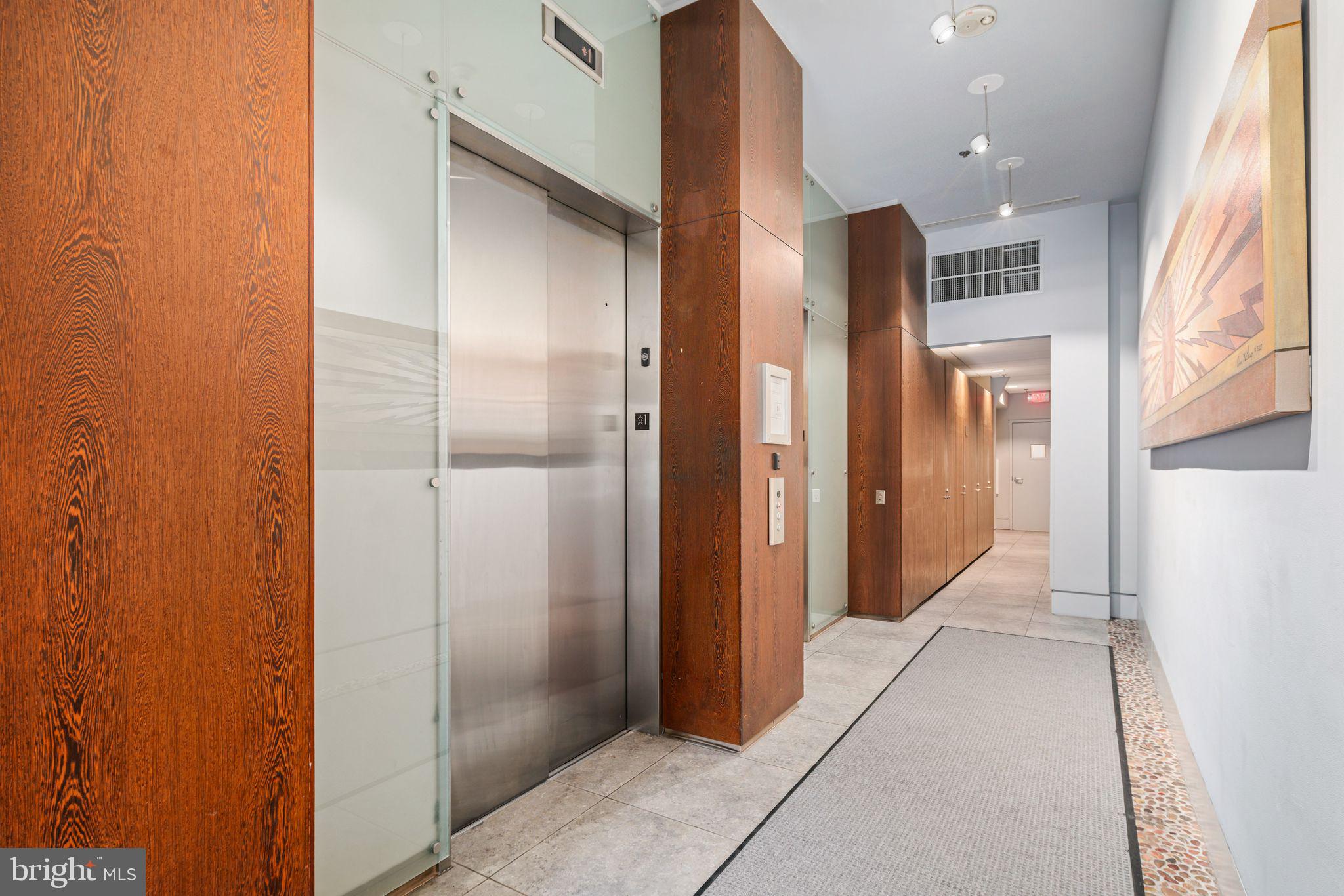 CENTER CITY - Residential