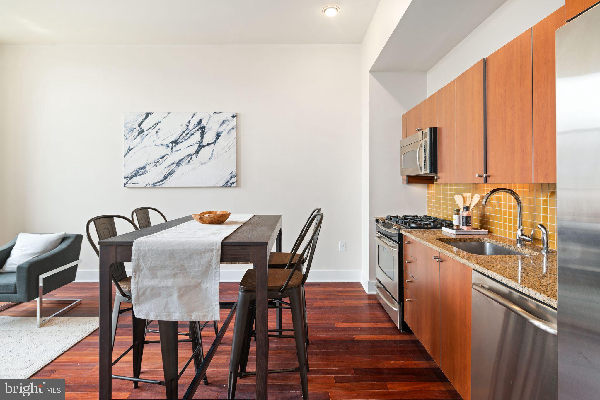 CENTER CITY - Residential