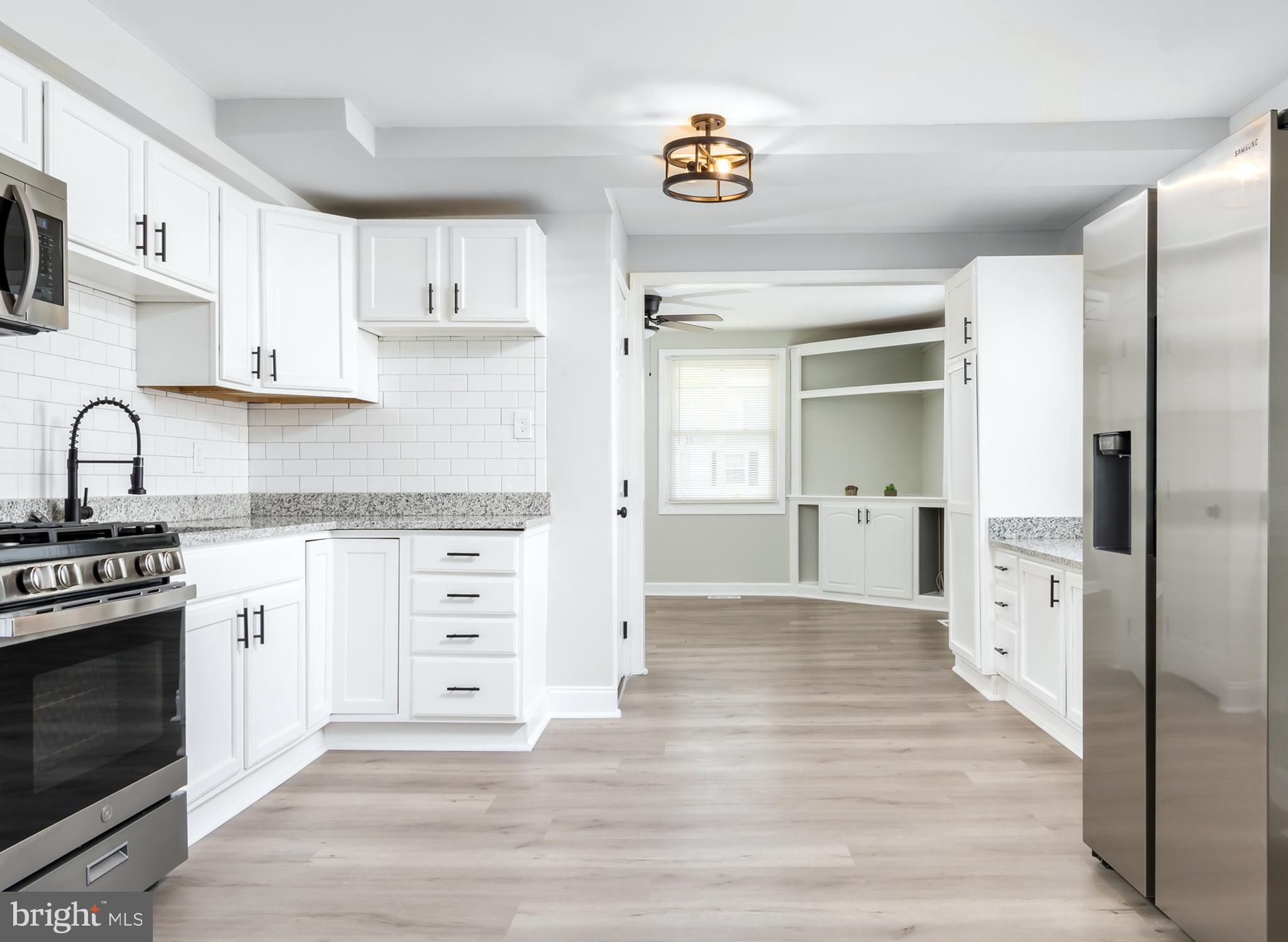 WATERSEDGE - Residential