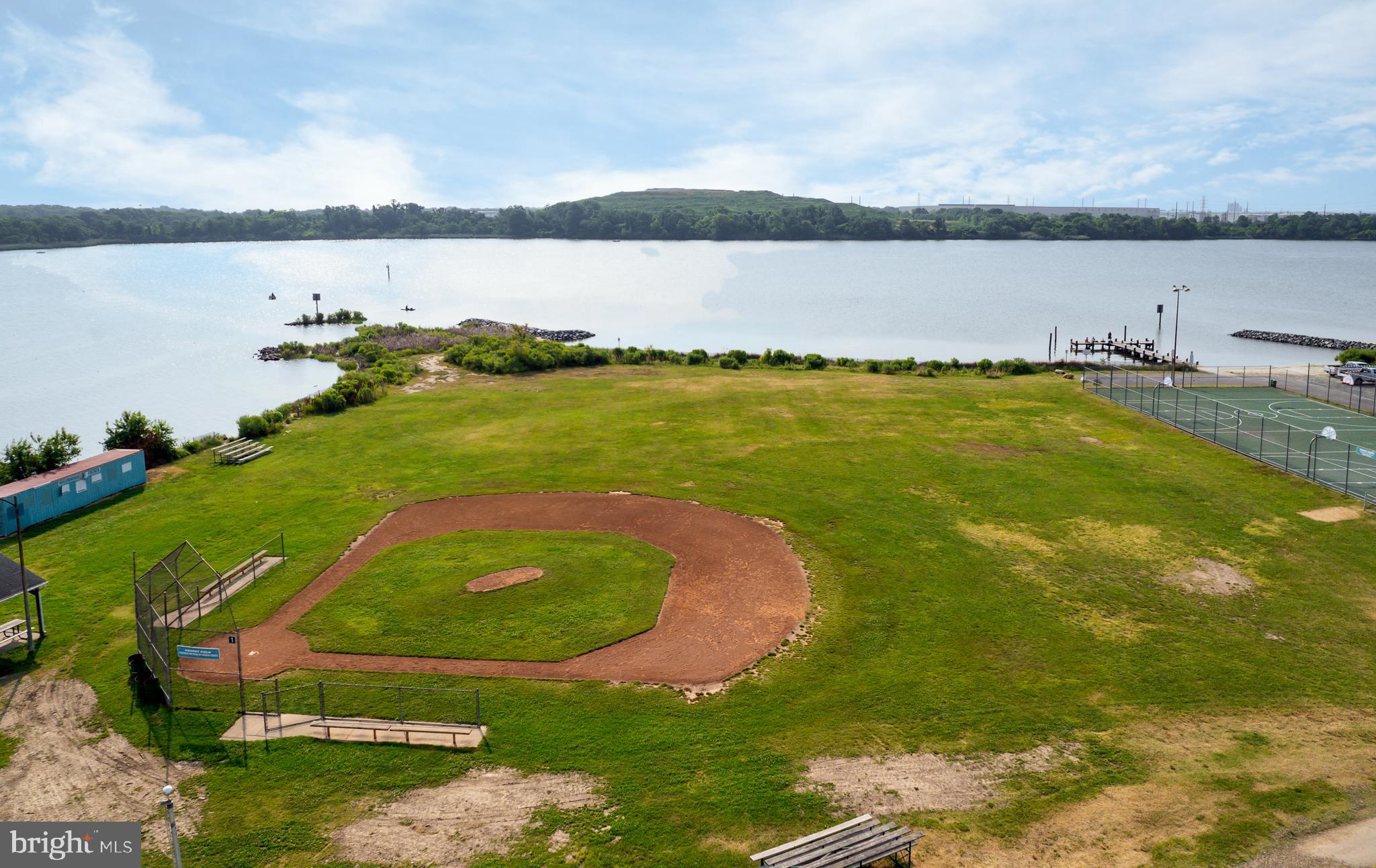 WATERSEDGE - Residential