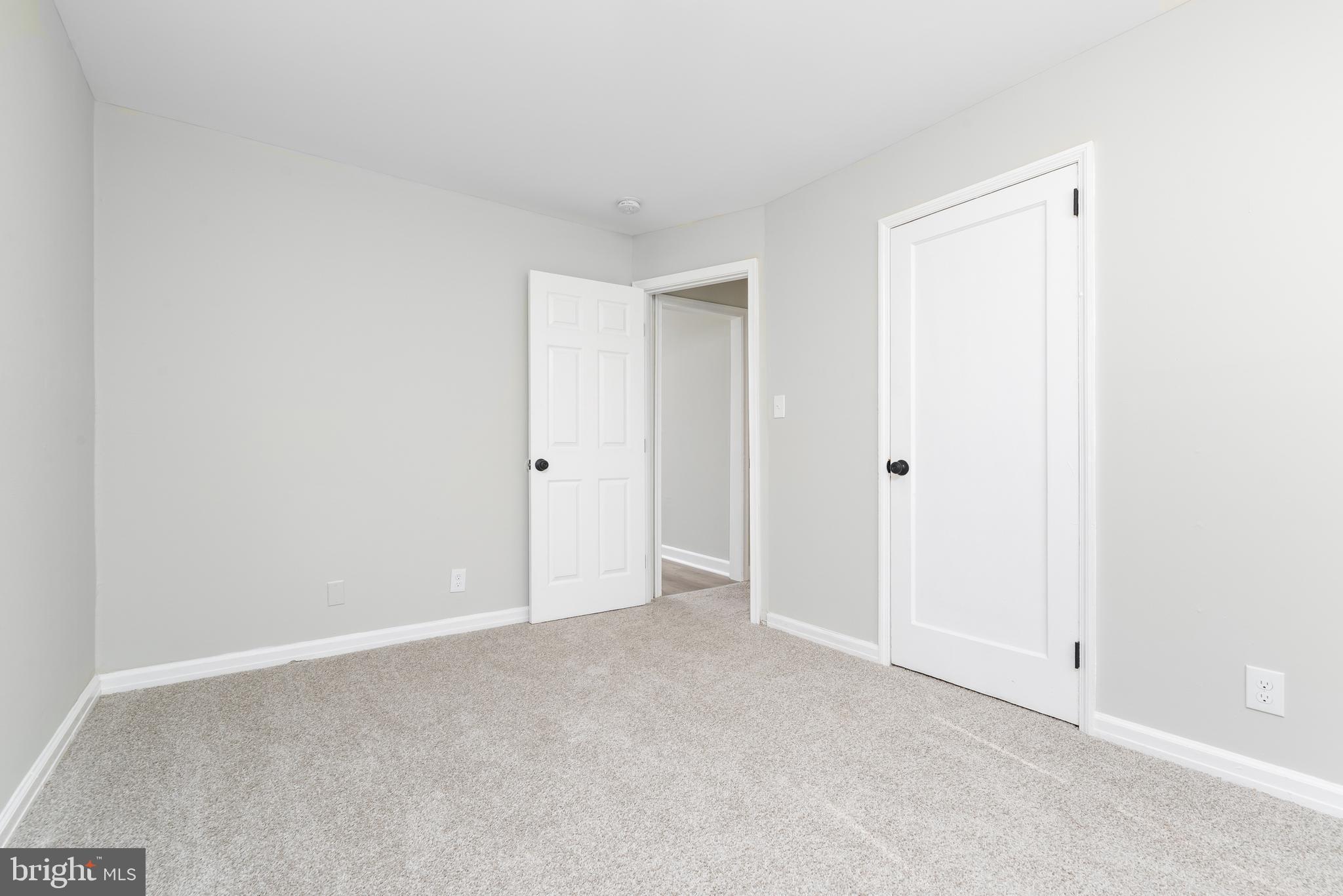 WATERSEDGE - Residential