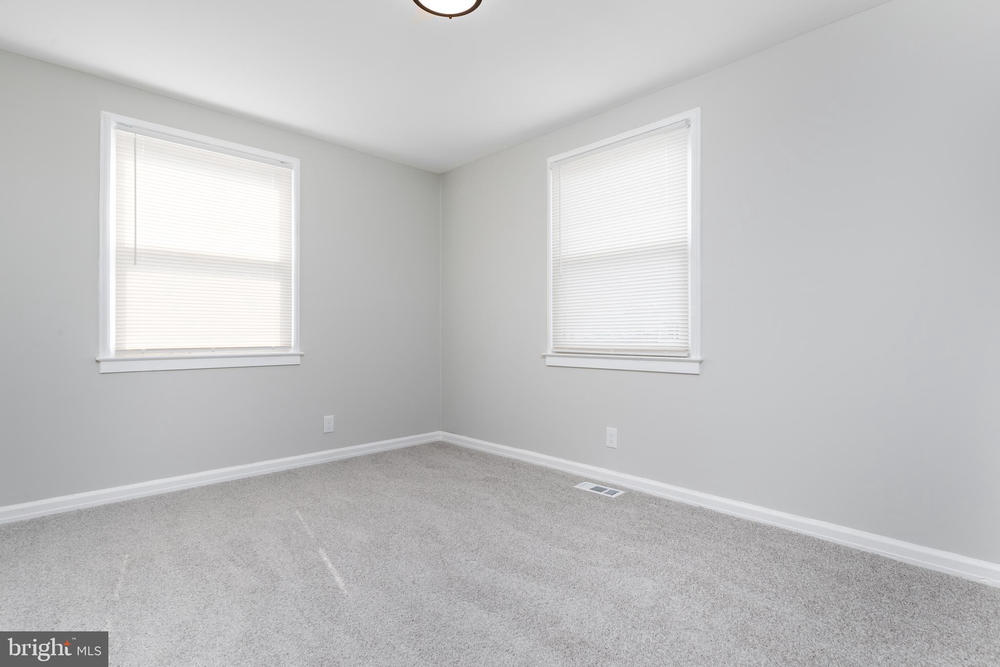 WATERSEDGE - Residential