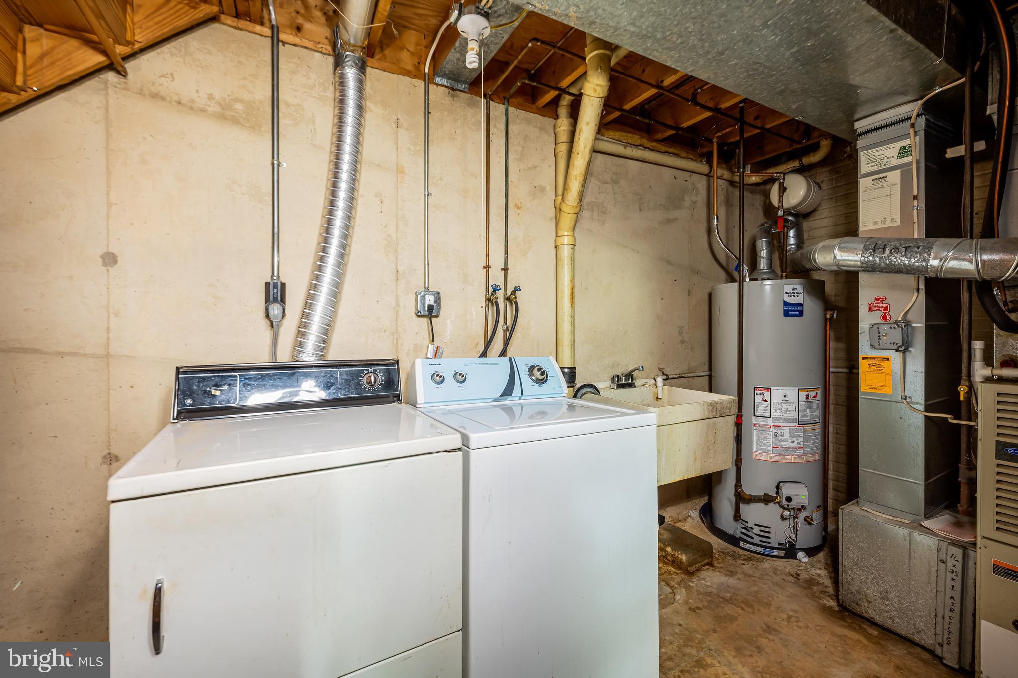 BROOKSHIRE - Residential