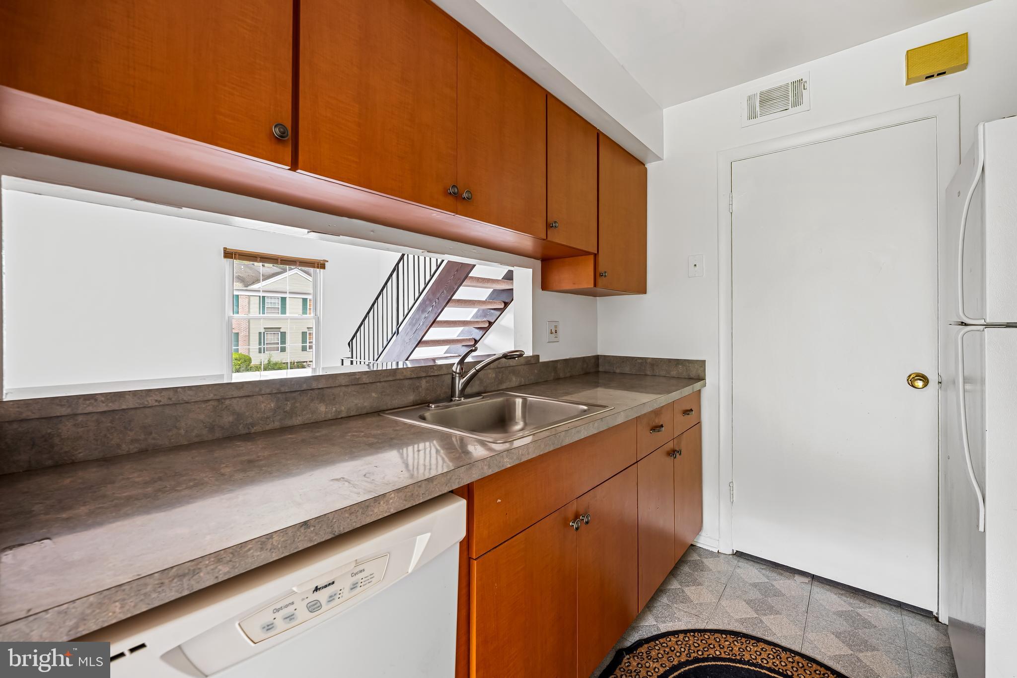 BROOKSHIRE - Residential