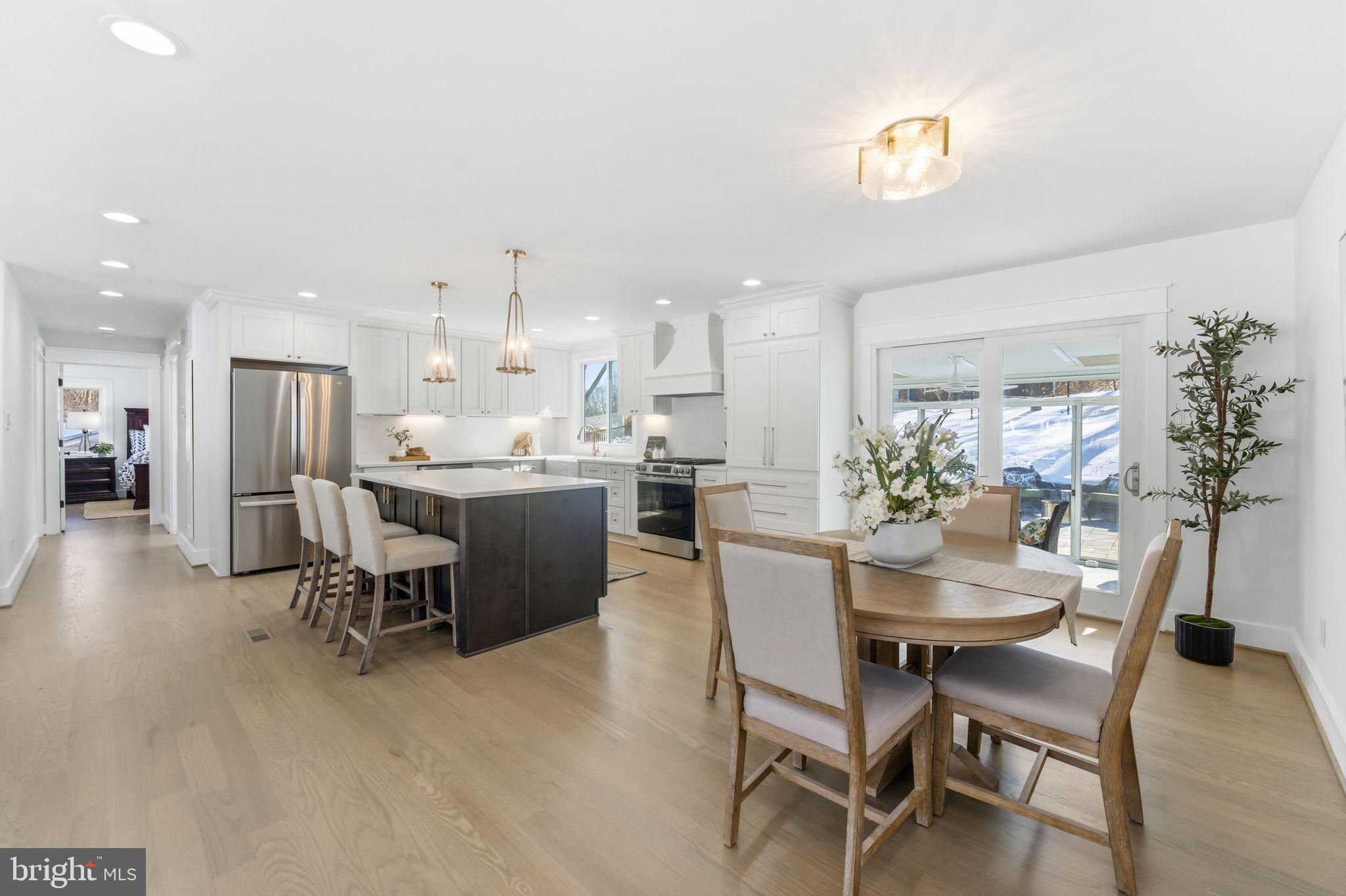 ROLLING VALLEY - Residential