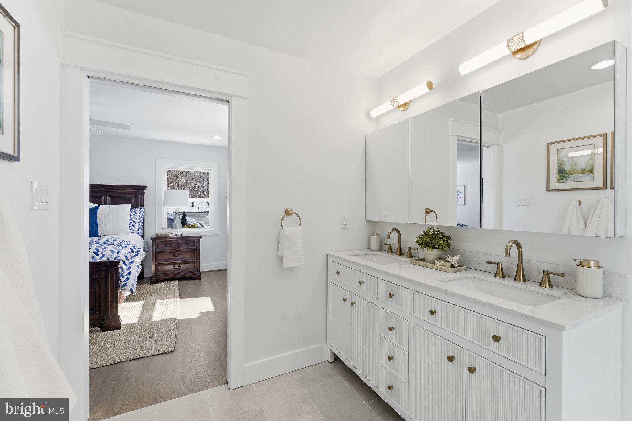 ROLLING VALLEY - Residential