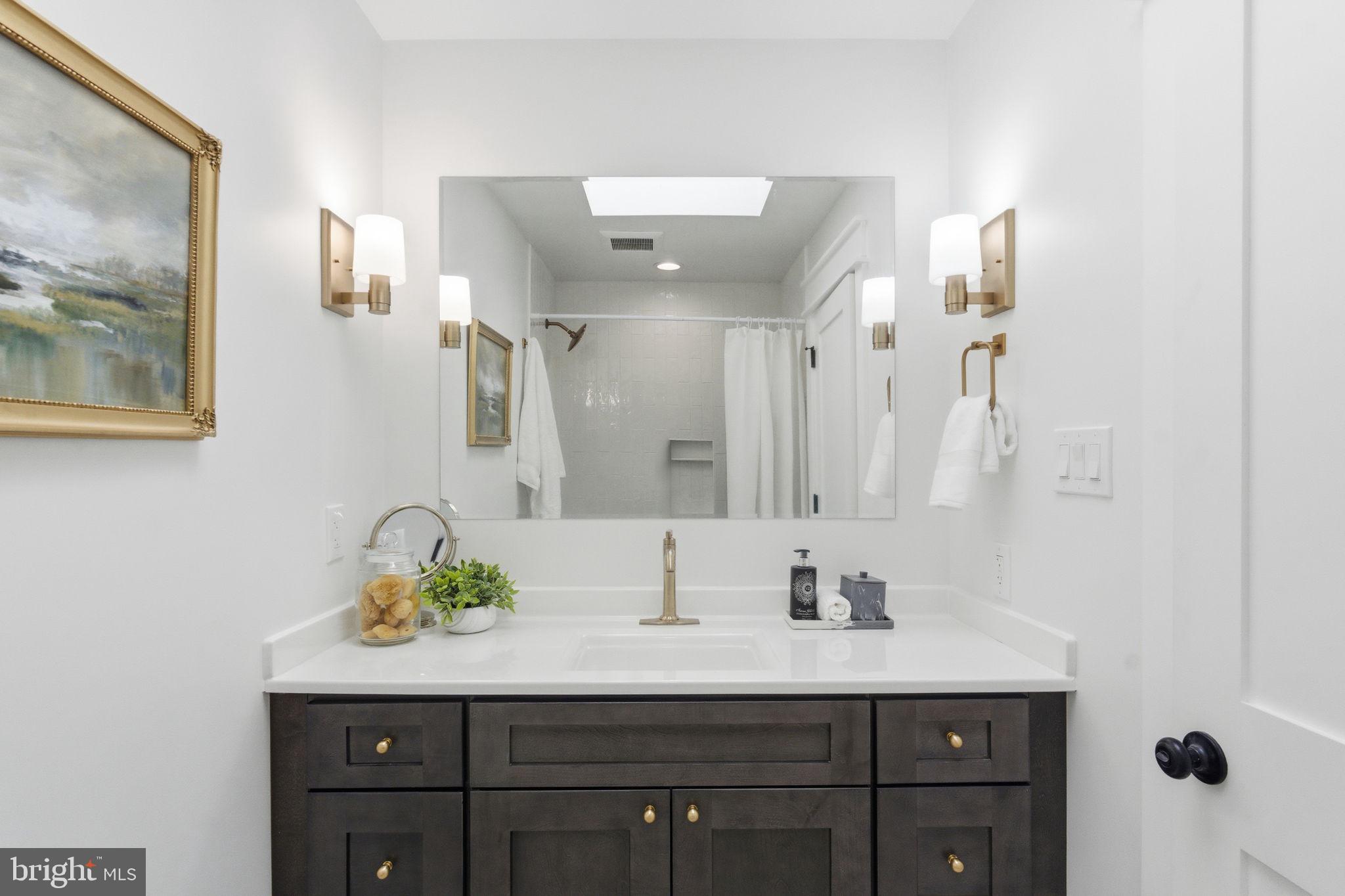 ROLLING VALLEY - Residential