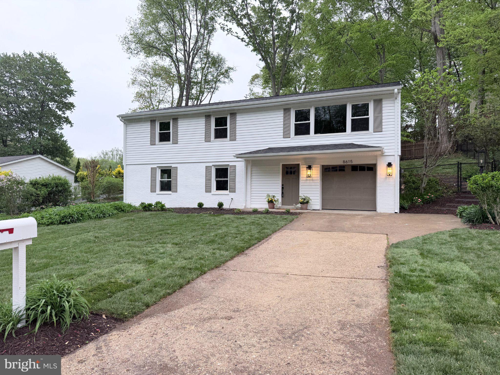 ROLLING VALLEY - Residential