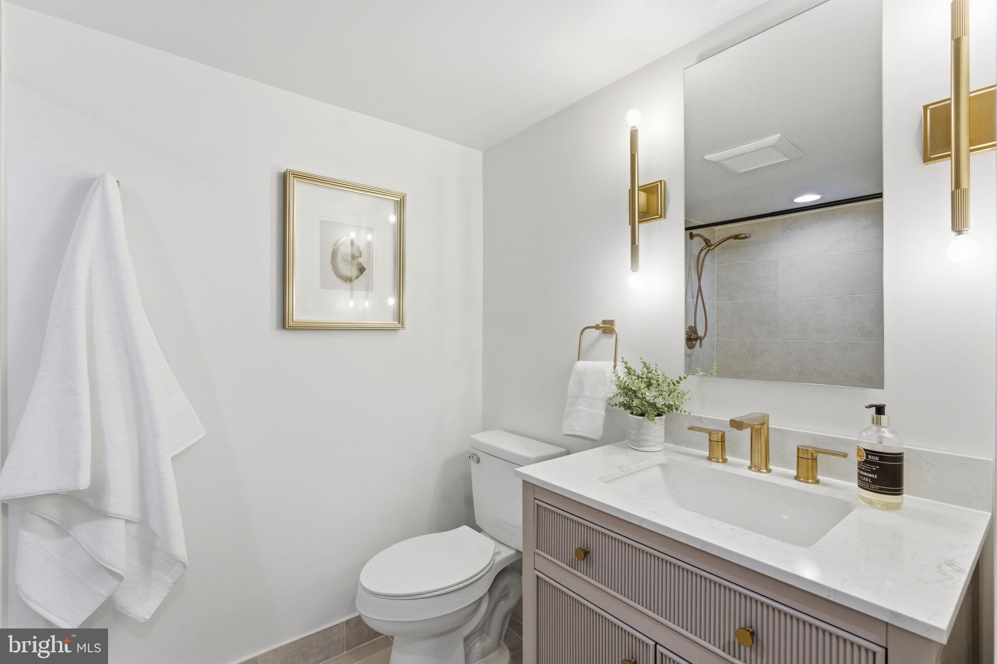 ROLLING VALLEY - Residential