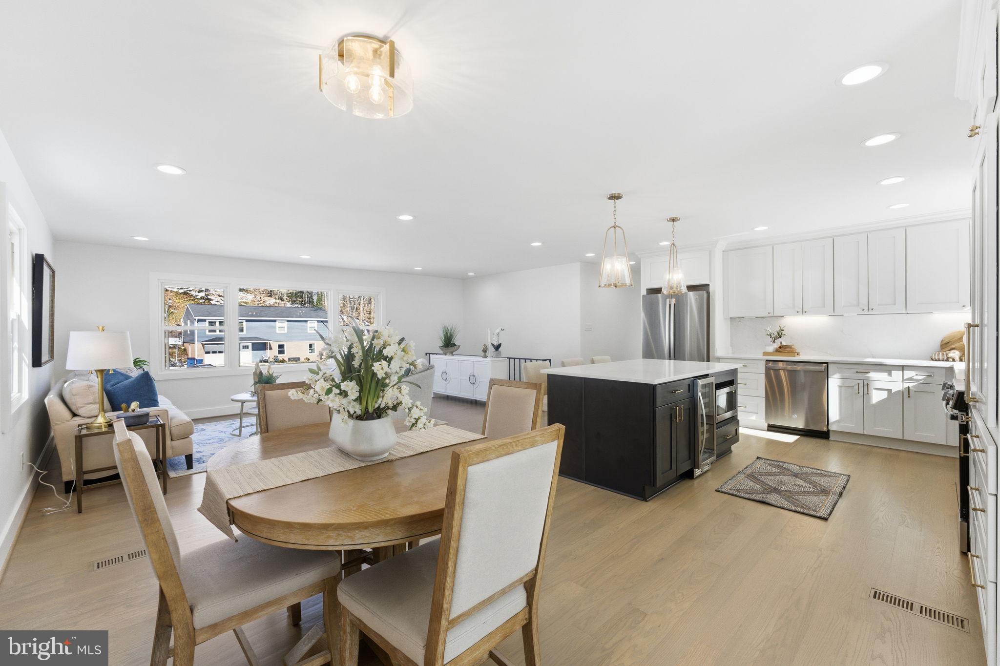 ROLLING VALLEY - Residential