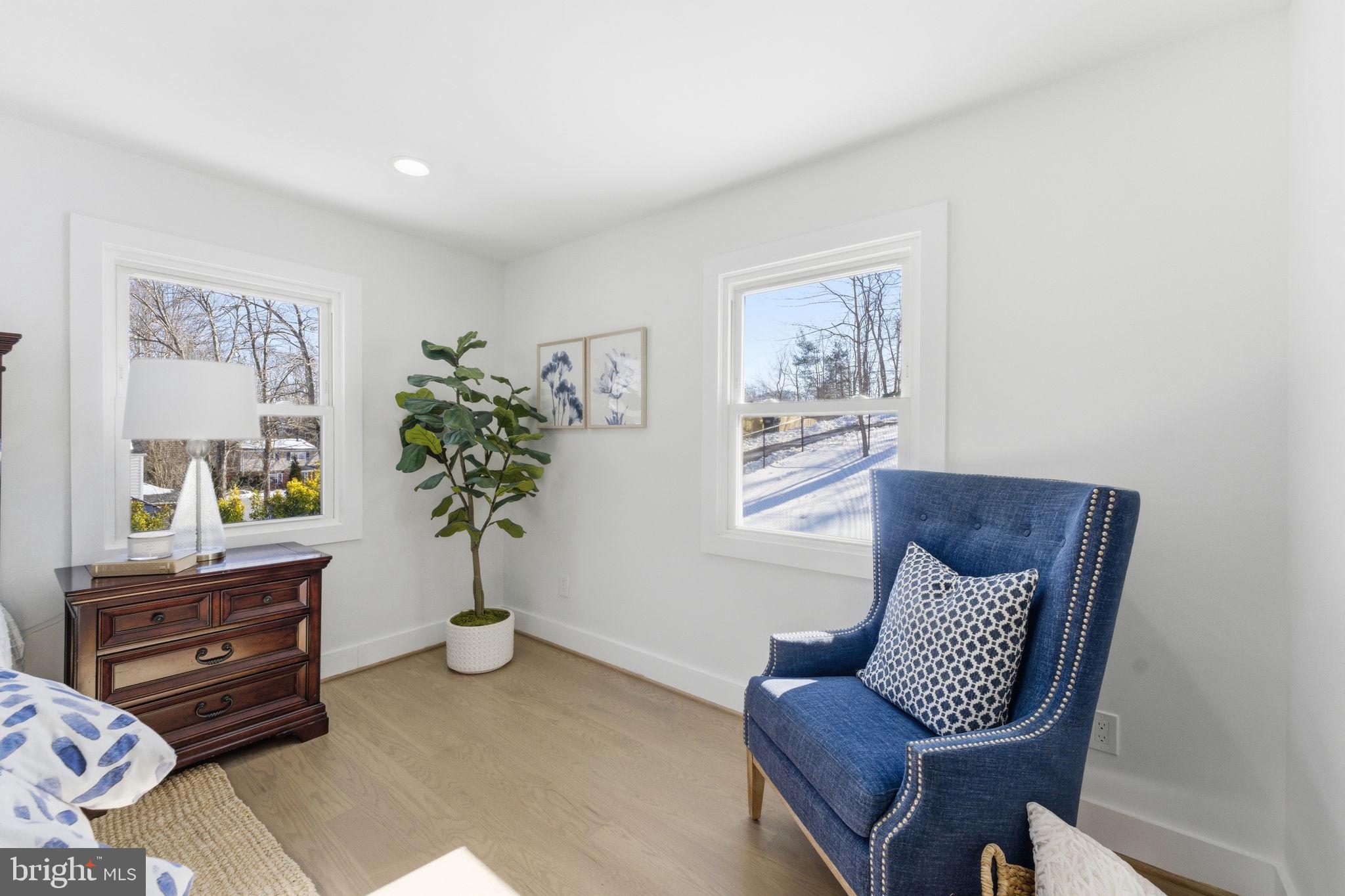 ROLLING VALLEY - Residential