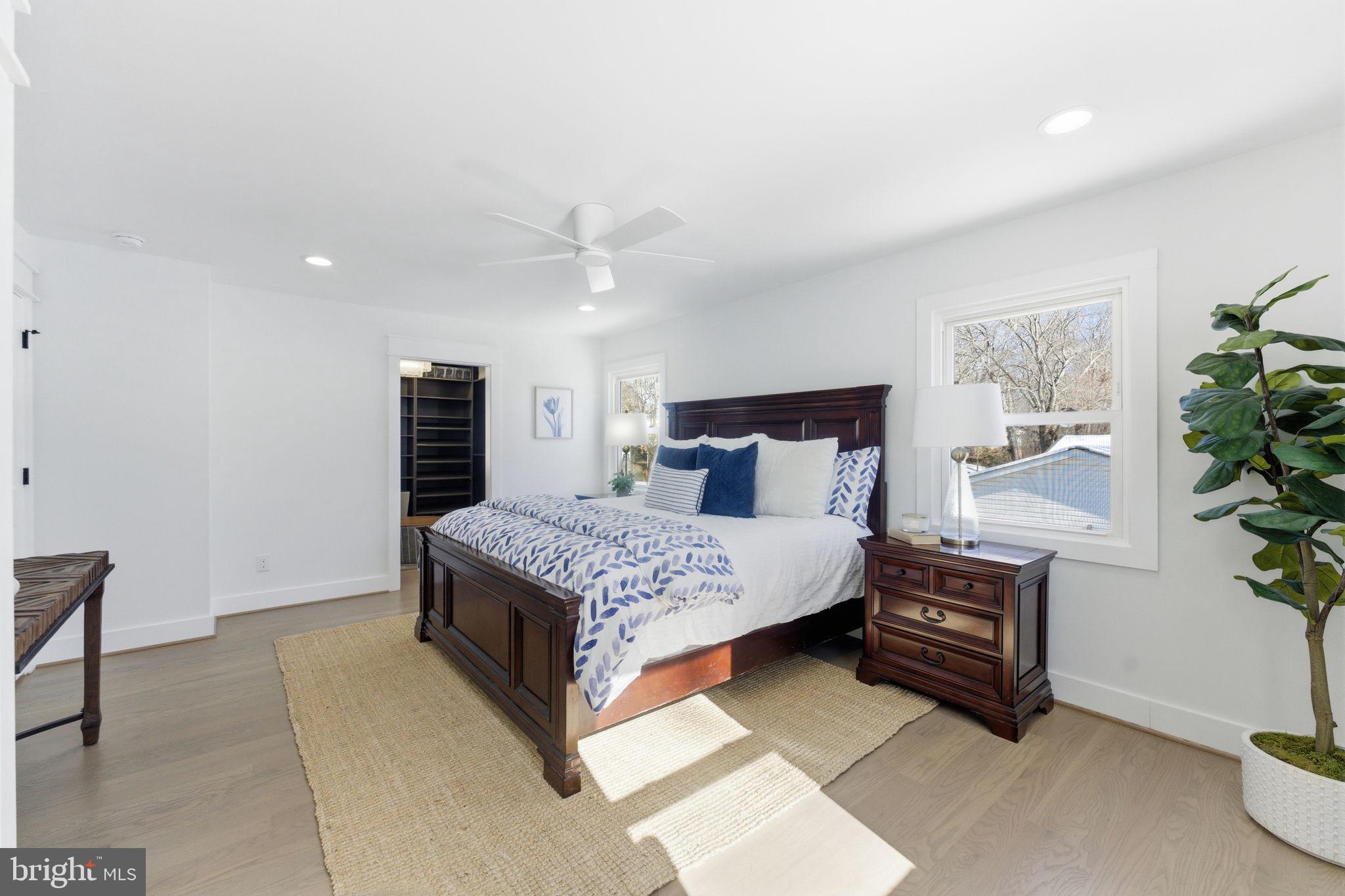 ROLLING VALLEY - Residential