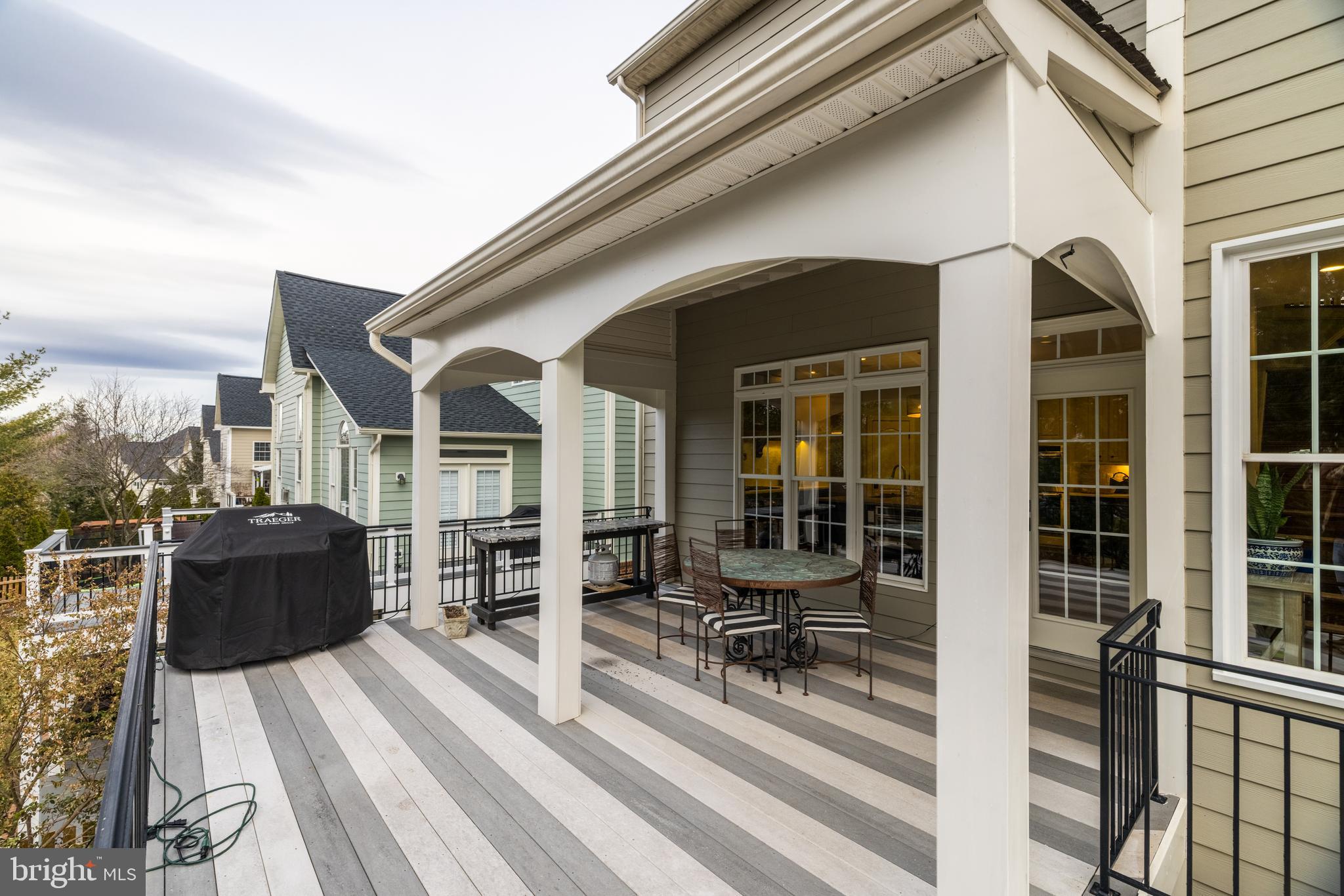 LANSDOWNE ON THE POTOMAC - Residential