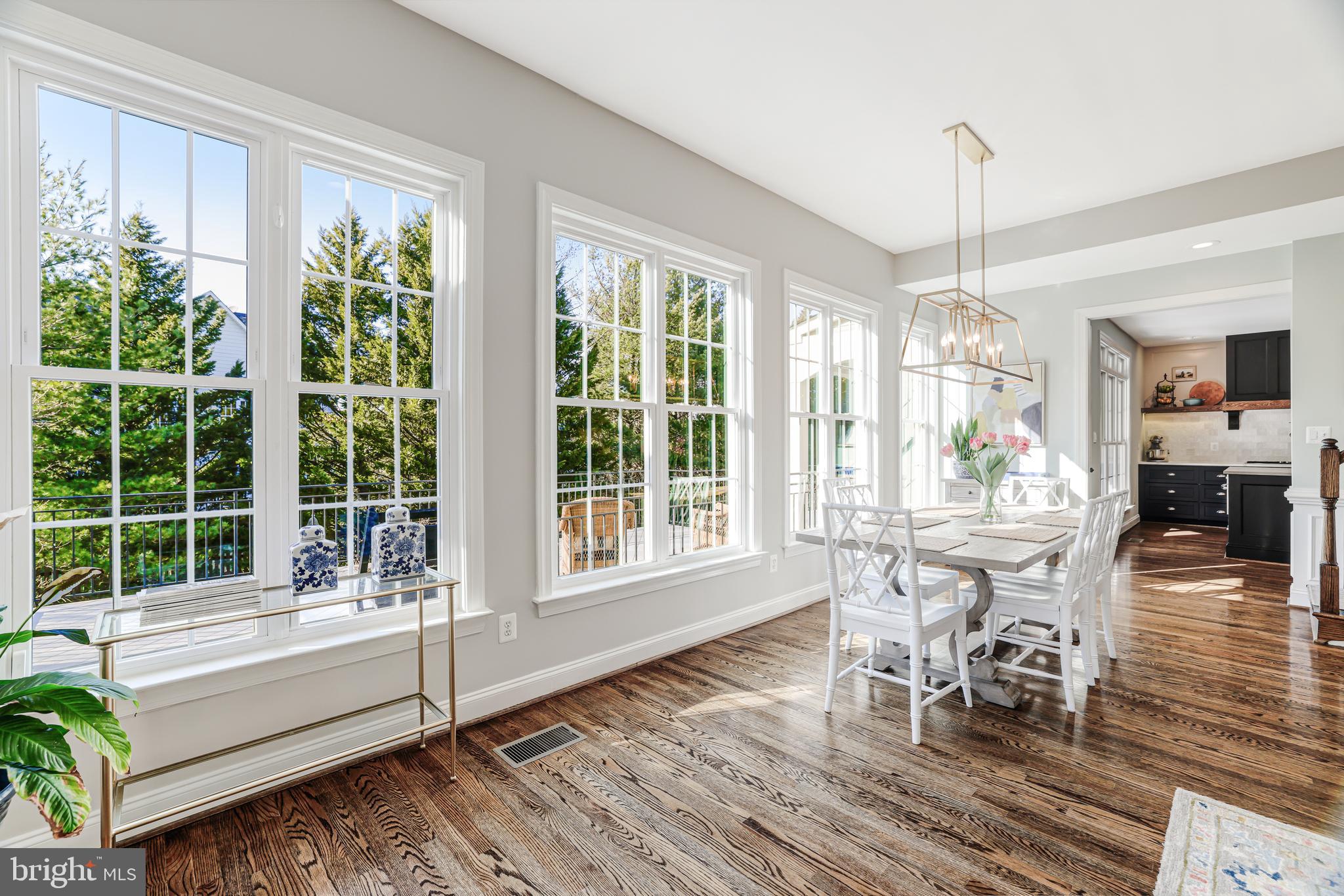 LANSDOWNE ON THE POTOMAC - Residential