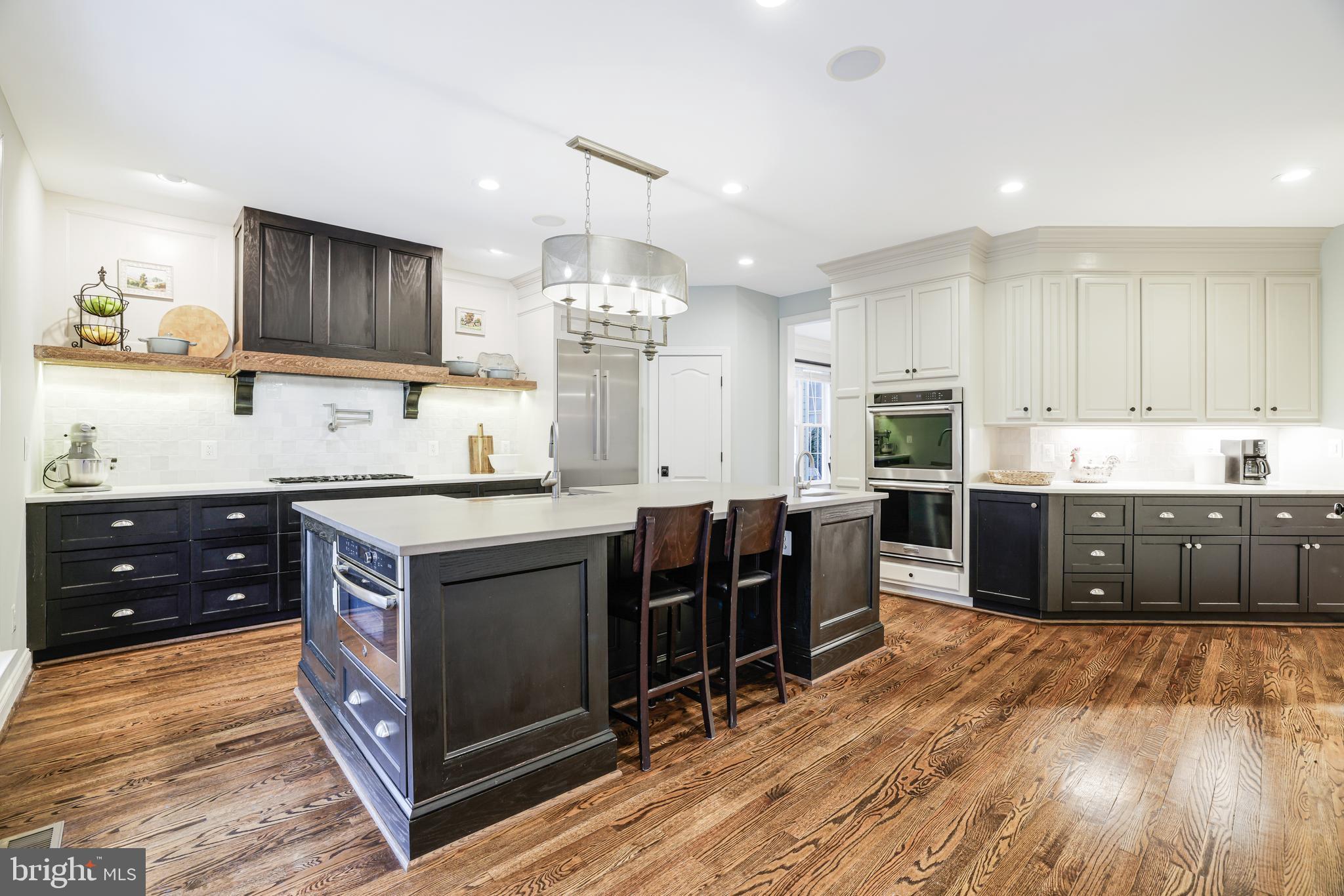 LANSDOWNE ON THE POTOMAC - Residential