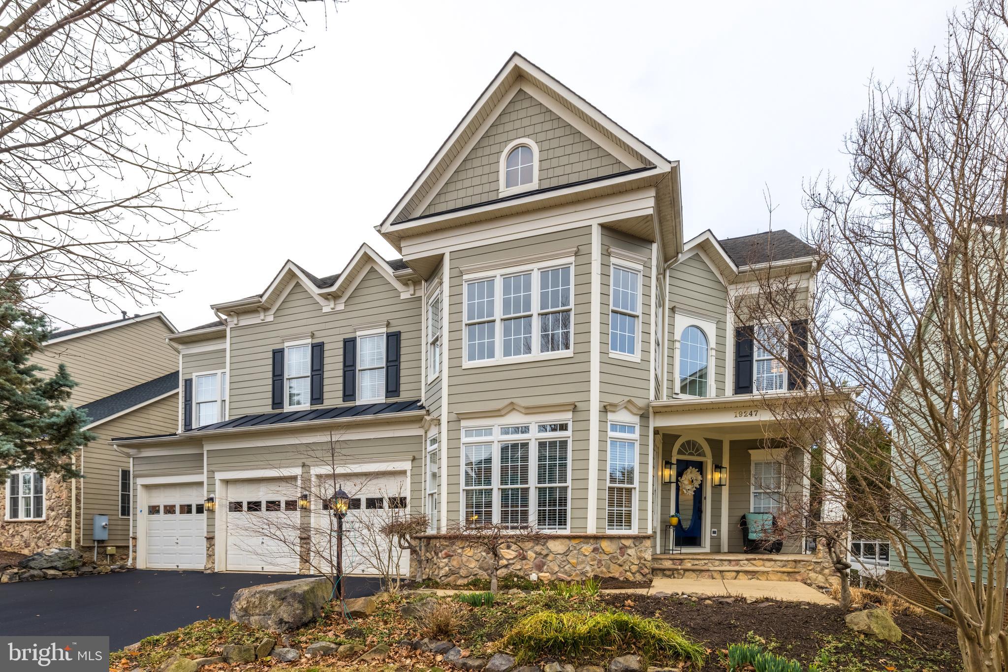 LANSDOWNE ON THE POTOMAC - Residential