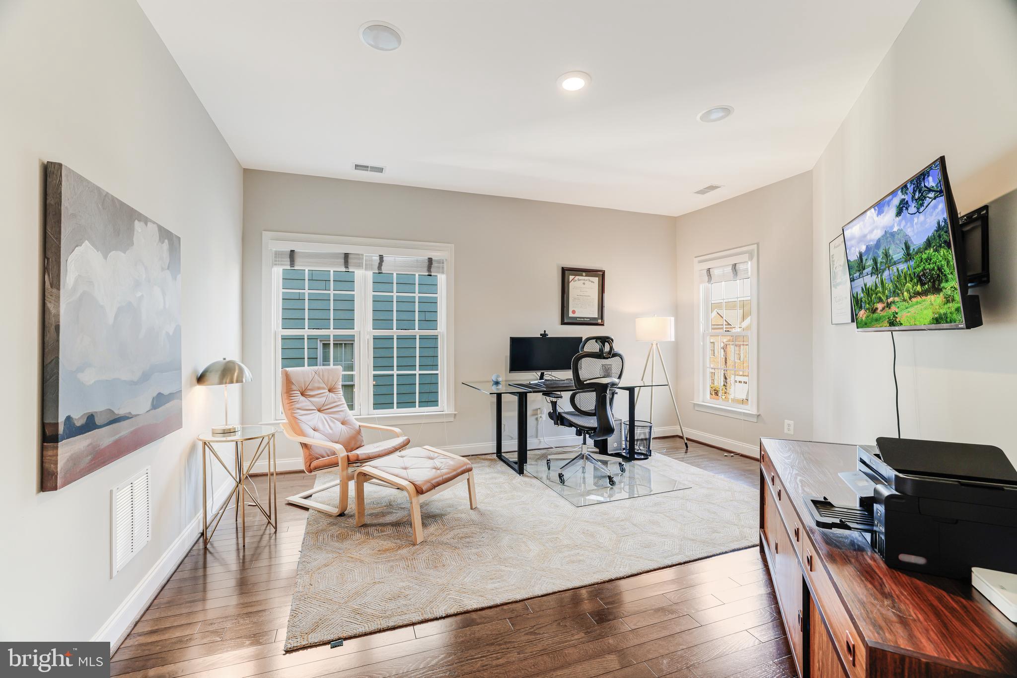 LANSDOWNE ON THE POTOMAC - Residential