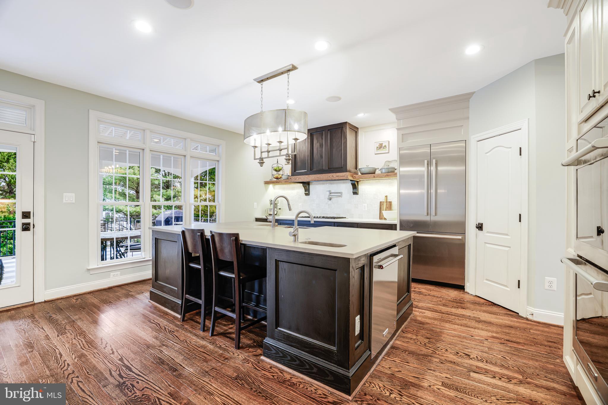 LANSDOWNE ON THE POTOMAC - Residential