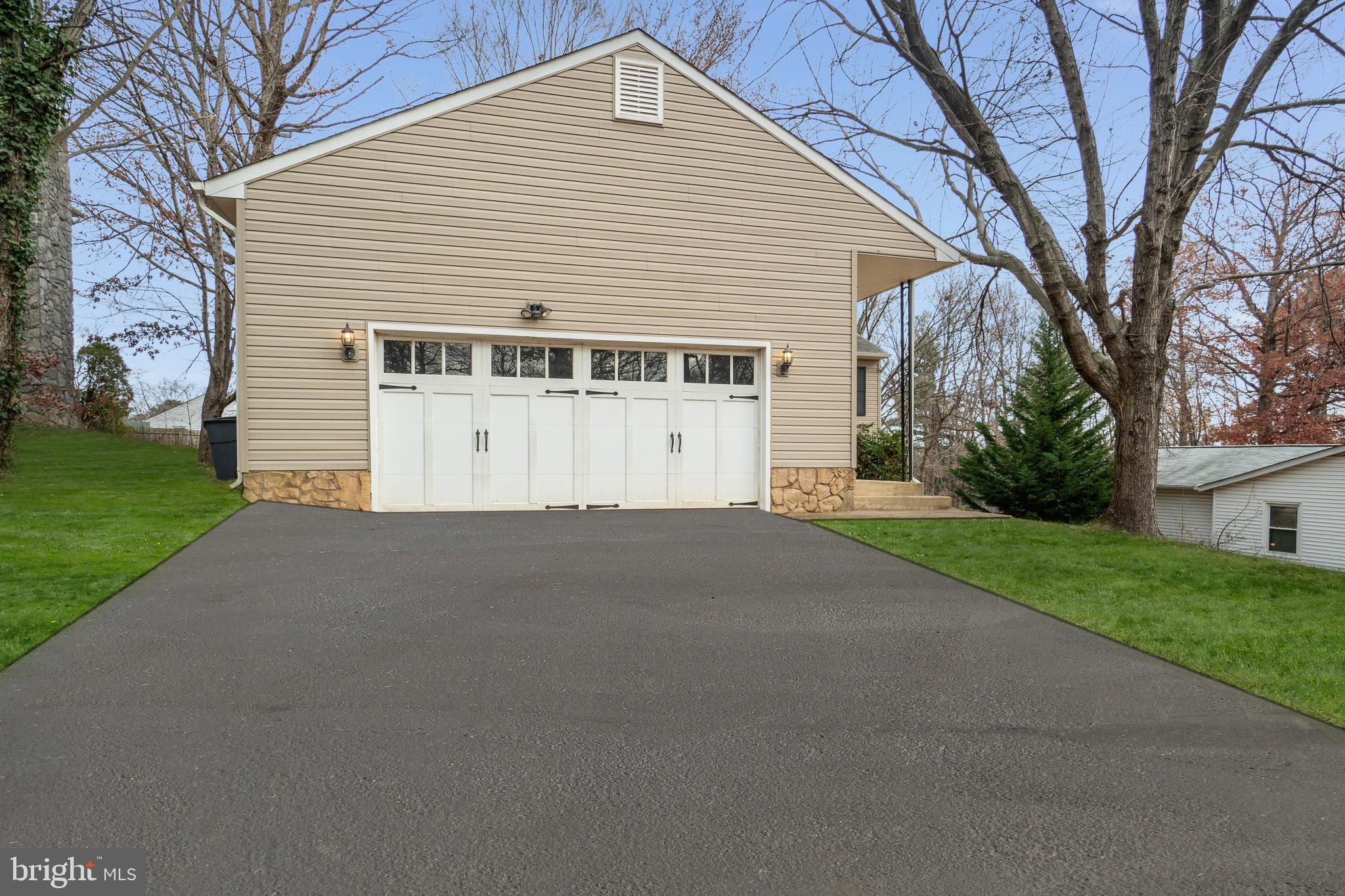 PATRIOTS LANDING - Residential