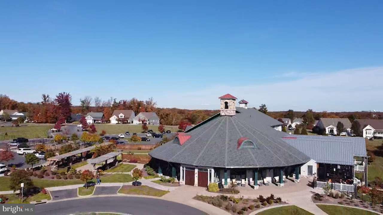 SHENANDOAH, LAKE FREDERICK - Residential