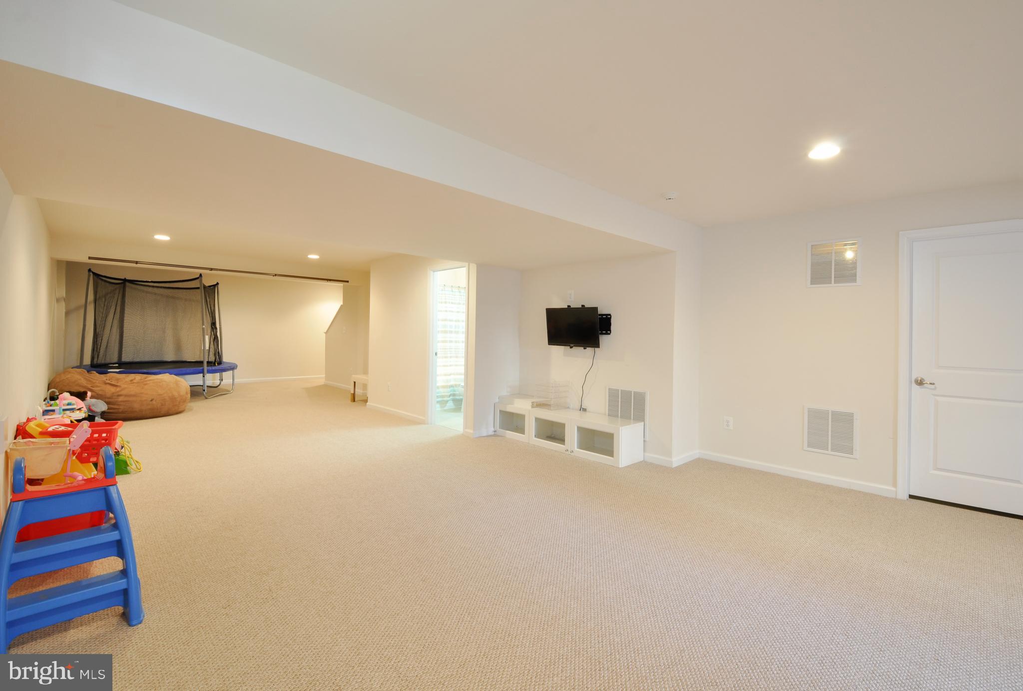 BROOKSIDE - Residential