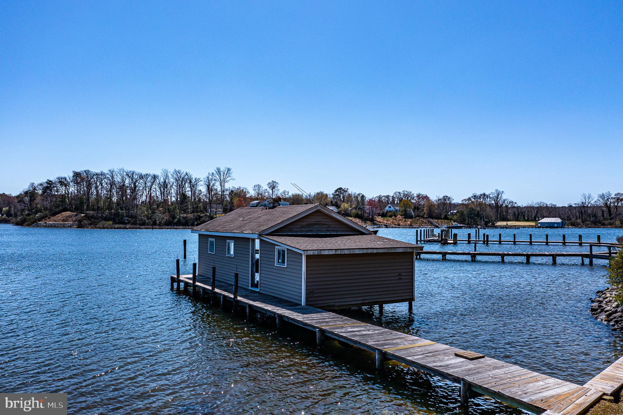 391 STEAMBOAT ROAD