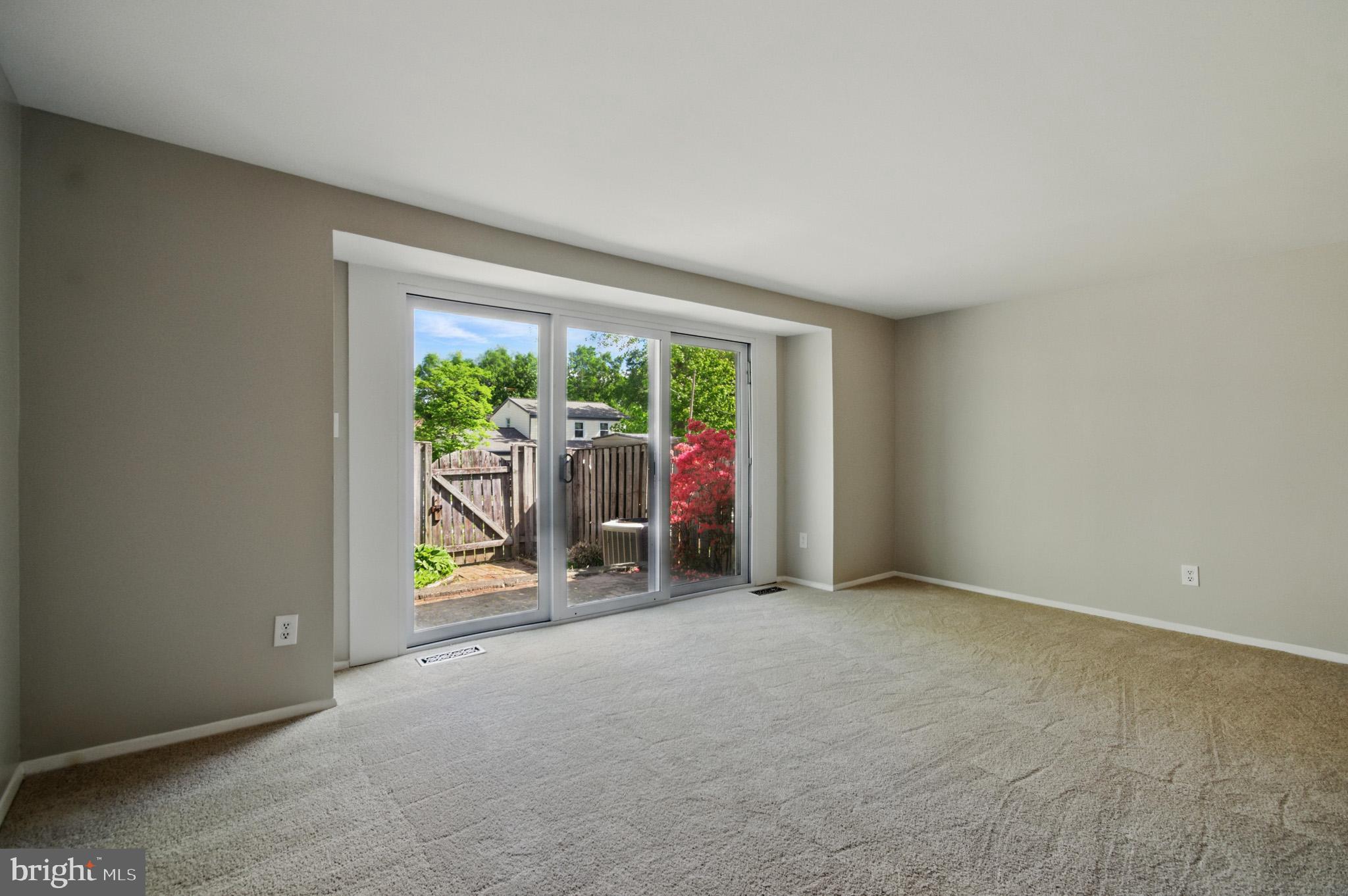 LONGFELLOW - Residential