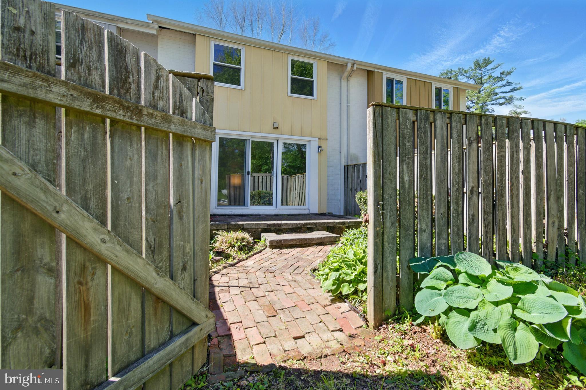 LONGFELLOW - Residential