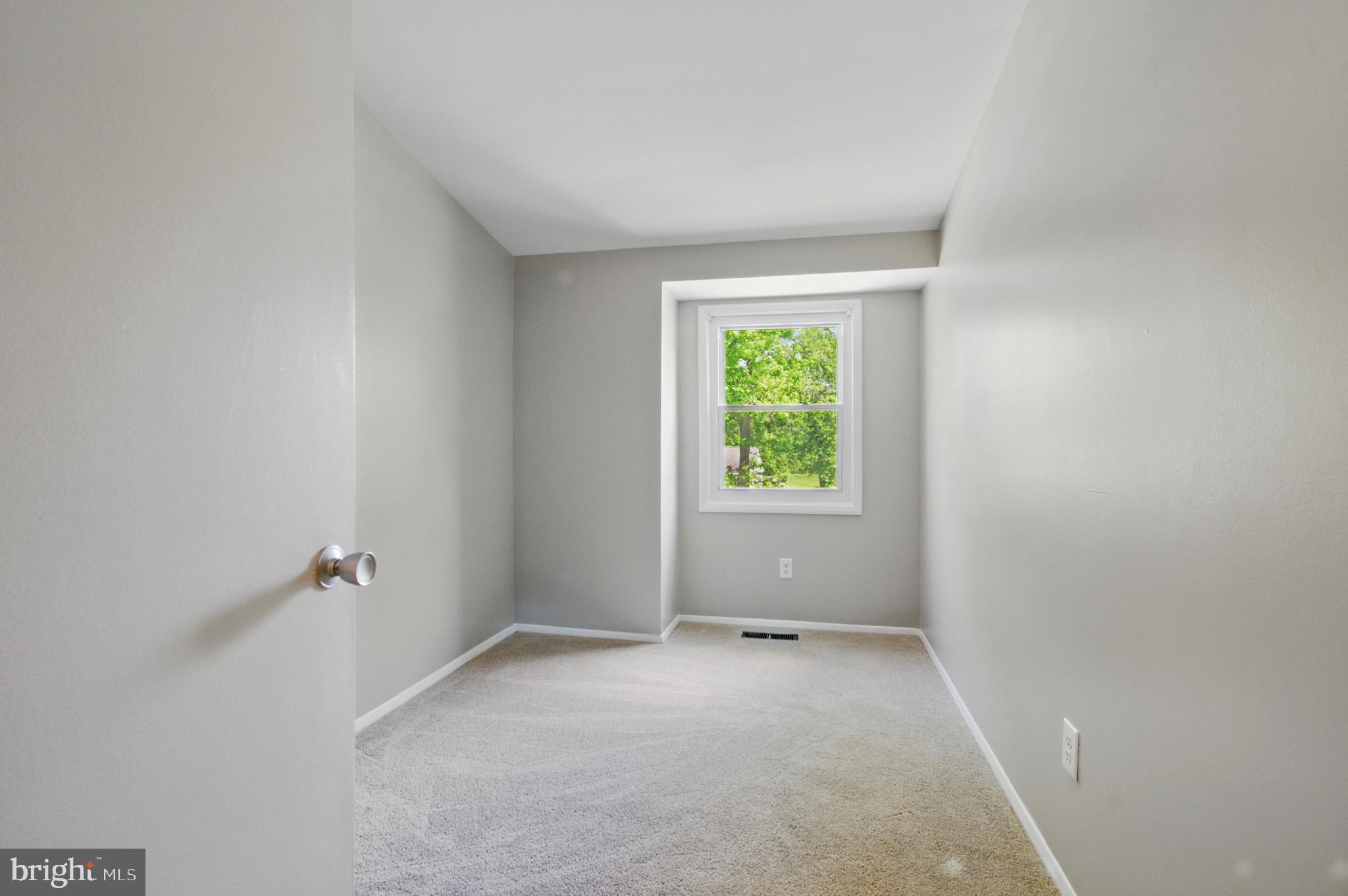 LONGFELLOW - Residential