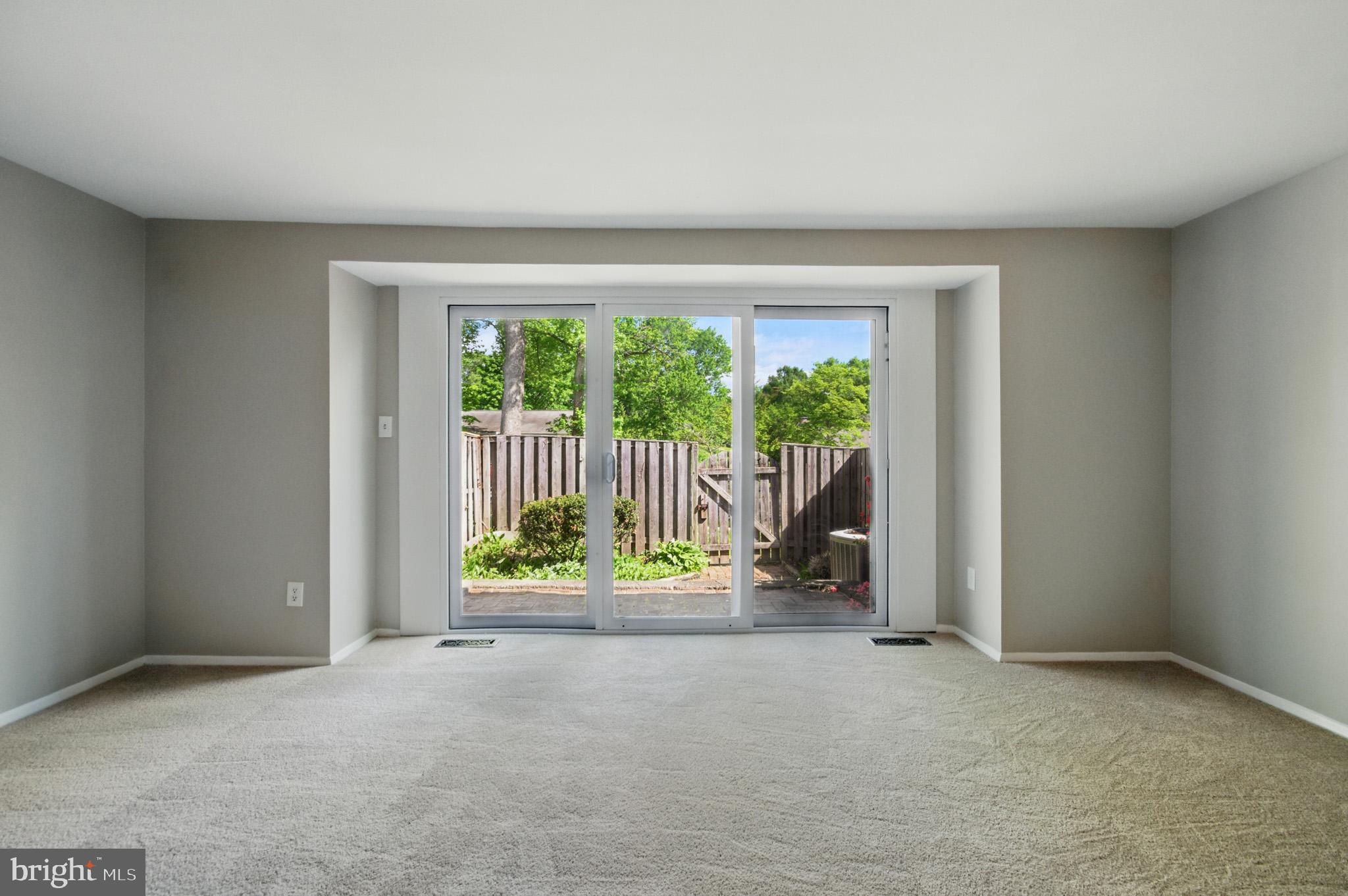 LONGFELLOW - Residential