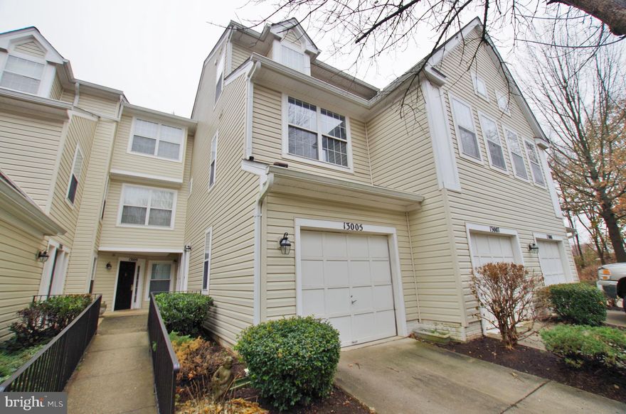 WELCOME HOME! Move-in ready, light-filled, 3 levels condo. Freshly painted and new carpet throughout the home! Main level features large living room with vaulted ceiling, gas fireplace, hardwood floor, open concept Dining Room with exit to the Deck. Updated kitchen with stainless steel appliances, nice counter top and cabinets, with large pantry. Half bath on main level. Upper level features large Master Bedroom with two Walk-in Closet and Master Bath. Large 2nd Bedroom with its own Bath. Washer/Dryer on the Upper level Loft. 1-car Garage with automatic opener. Quick drive to I-270.