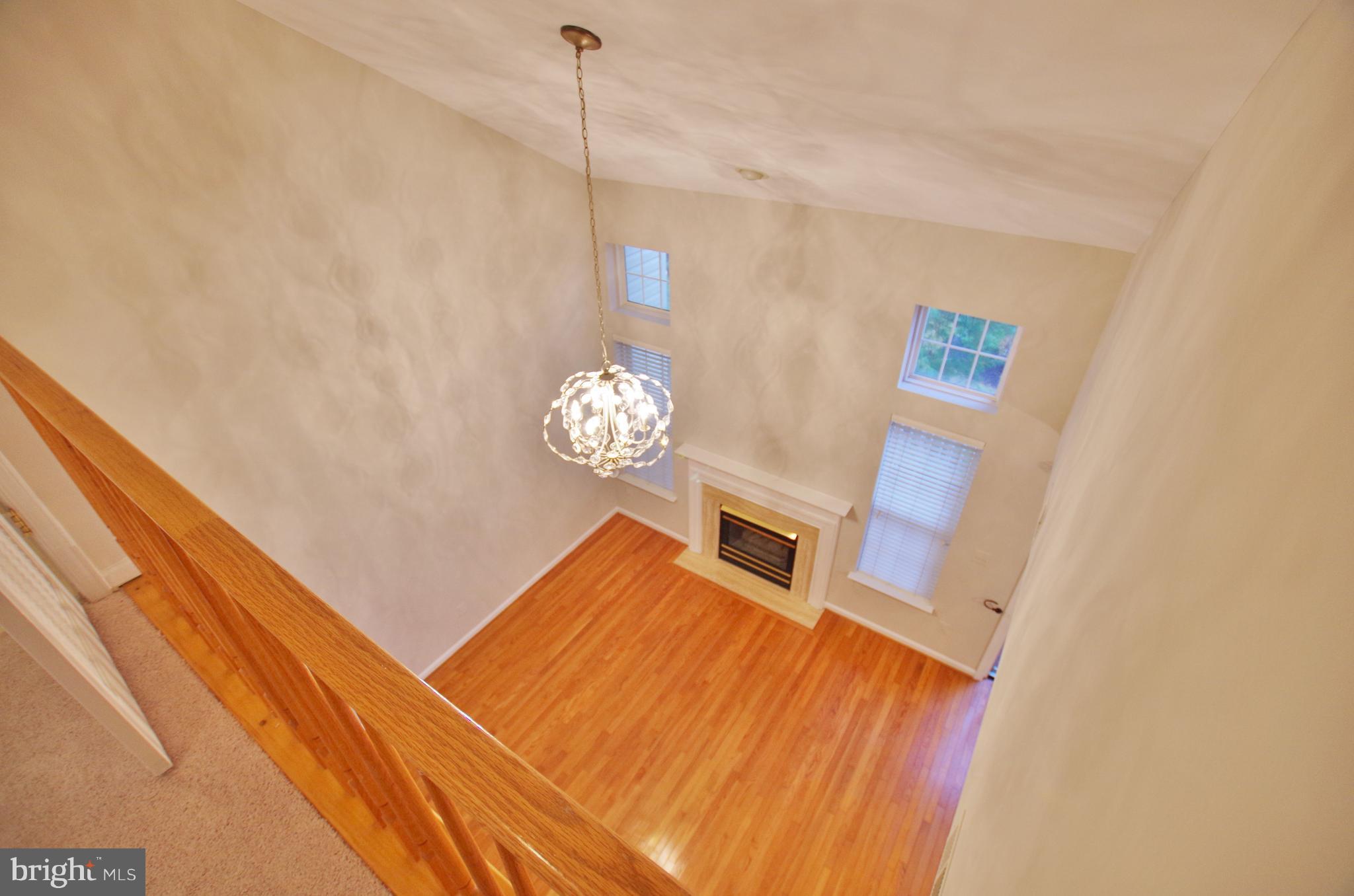 CLOVERLEAF CENTER - Residential