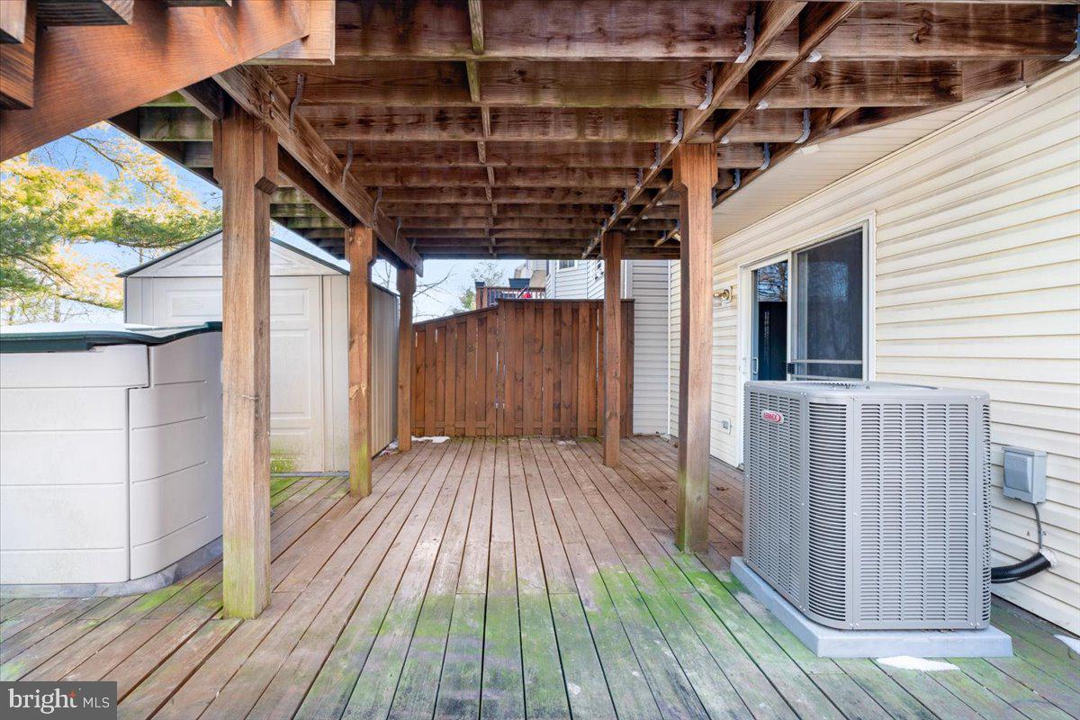 PARKVIEW MANOR - Residential