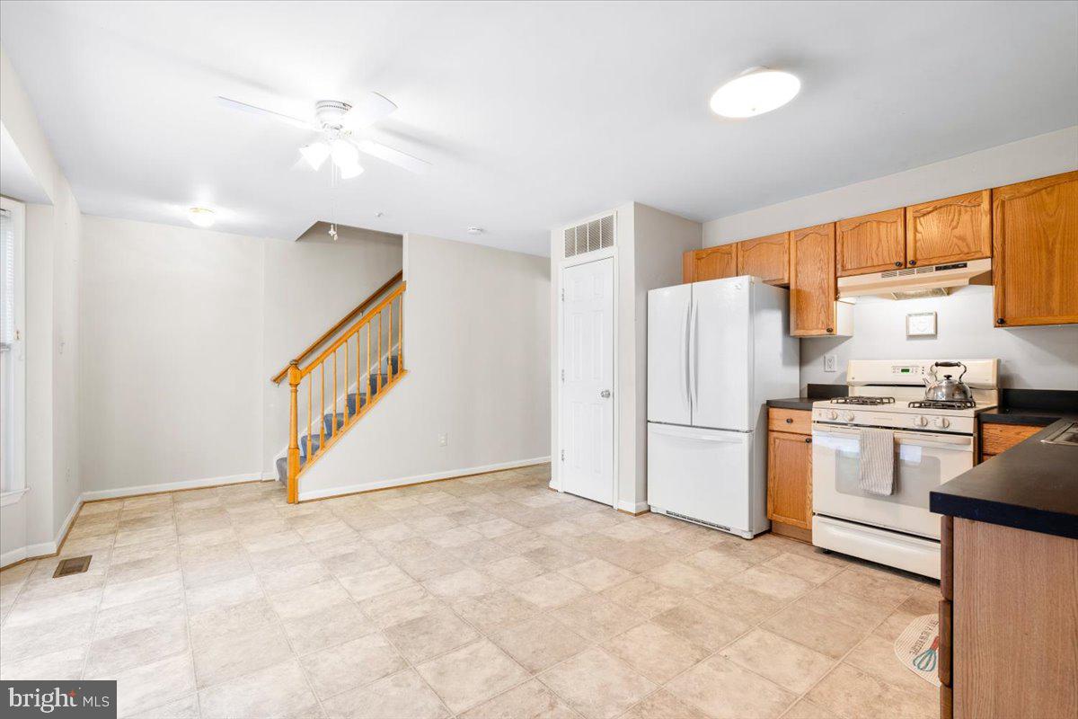 PARKVIEW MANOR - Residential