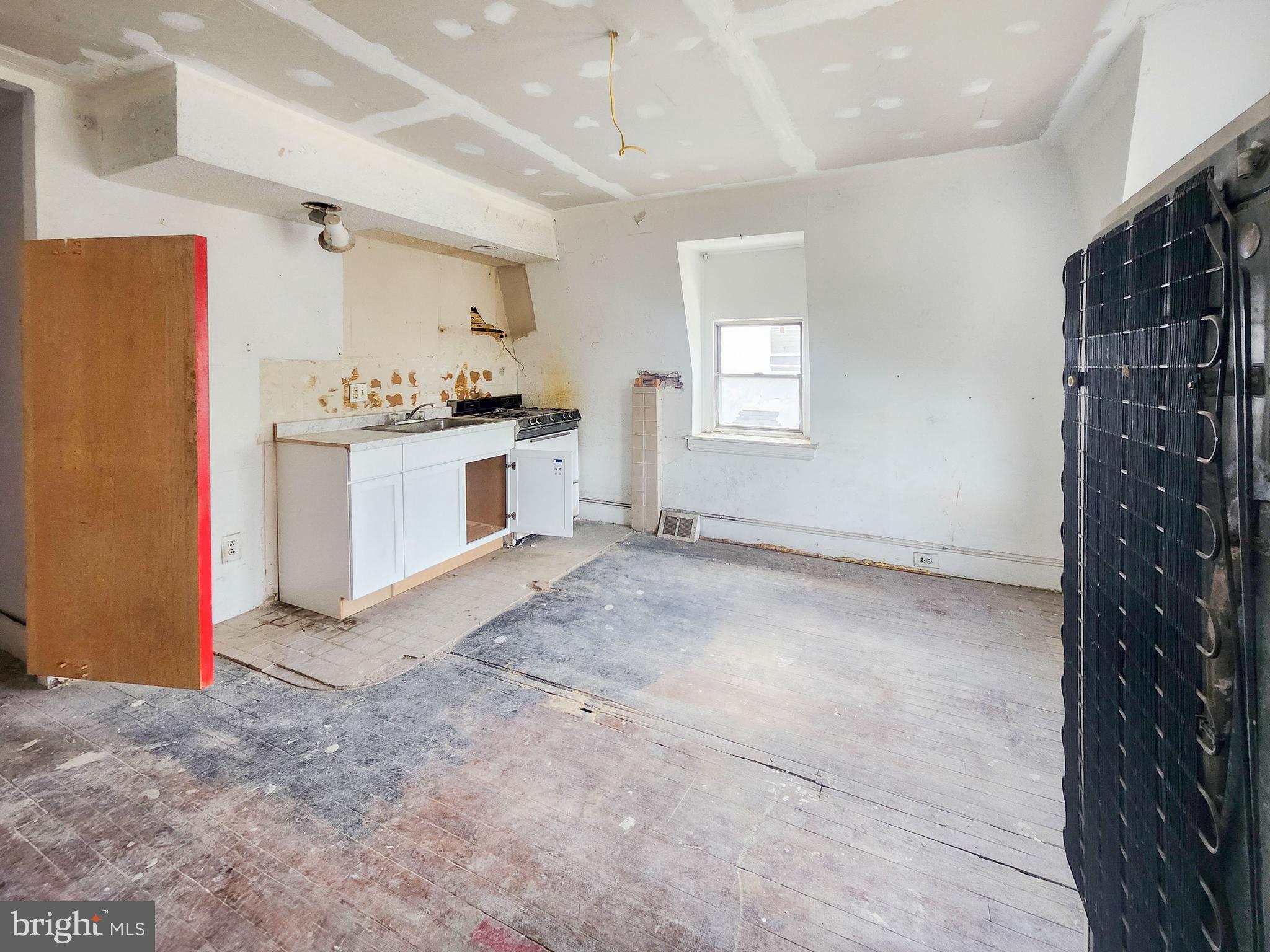 OVERBROOK - Residential