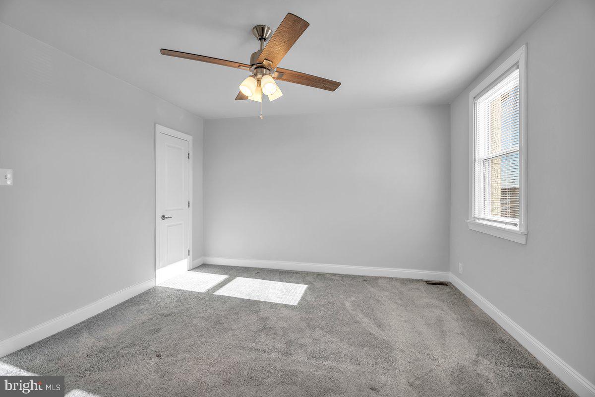 CRISPIN GARDENS - Residential