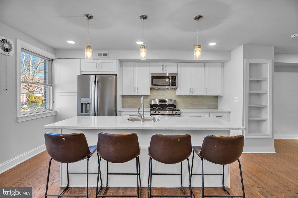 CRISPIN GARDENS - Residential