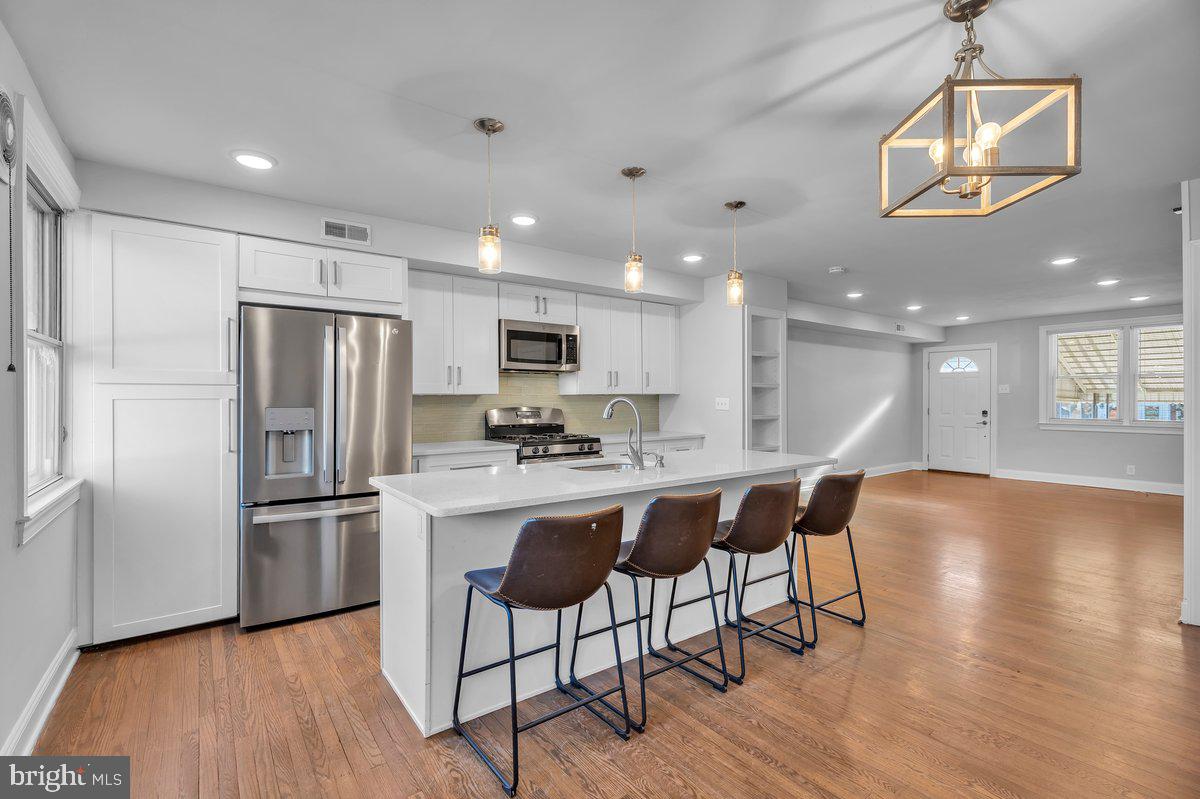 CRISPIN GARDENS - Residential