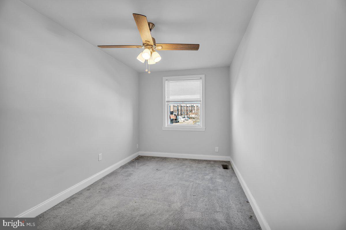 CRISPIN GARDENS - Residential