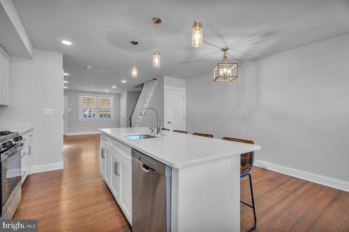 CRISPIN GARDENS - Residential