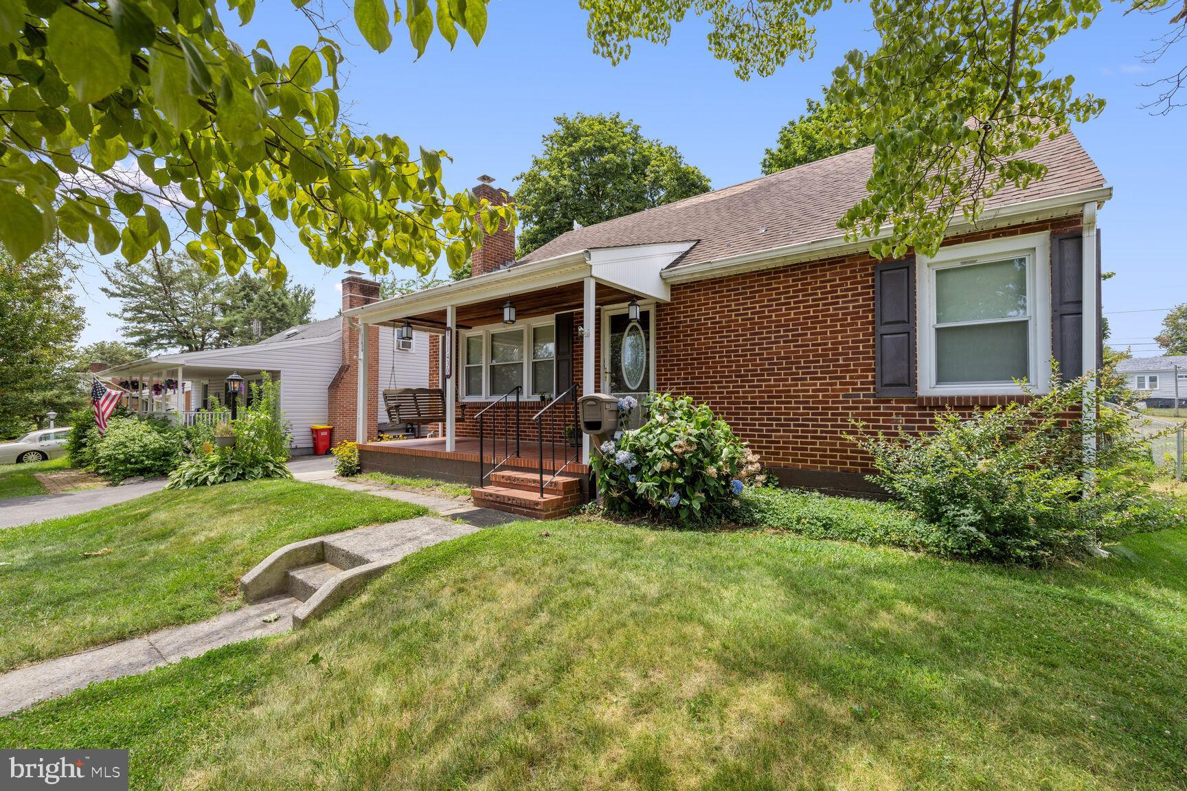 GREENBERRY HILLS - Residential