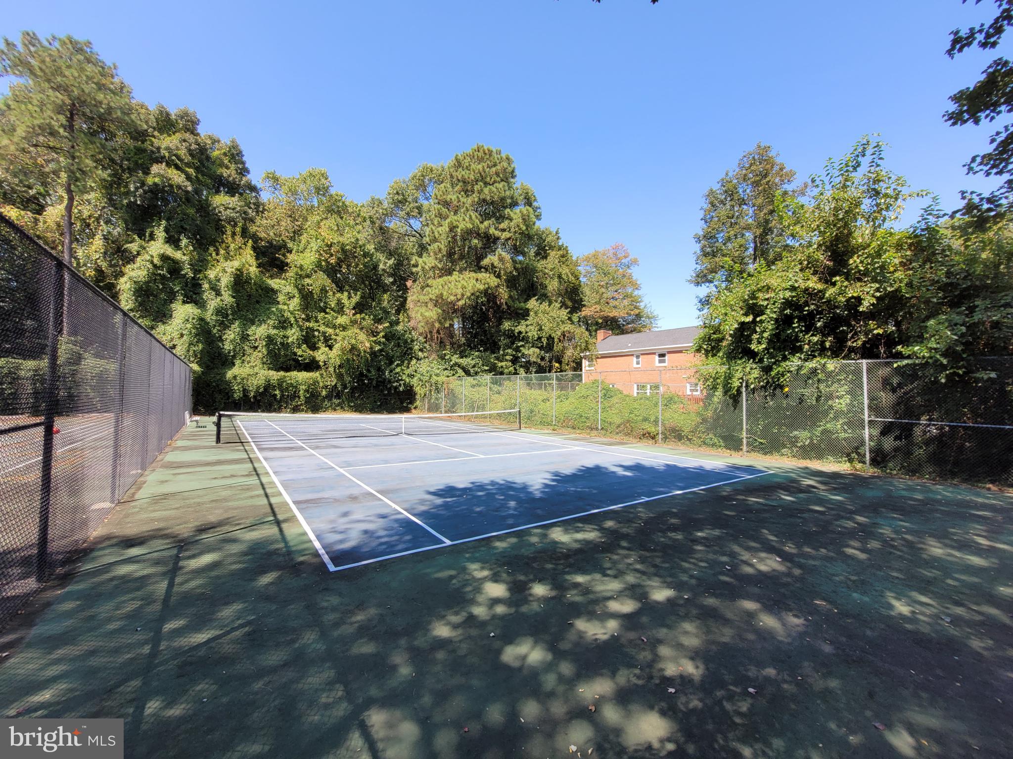 WATERS EDGE - Residential