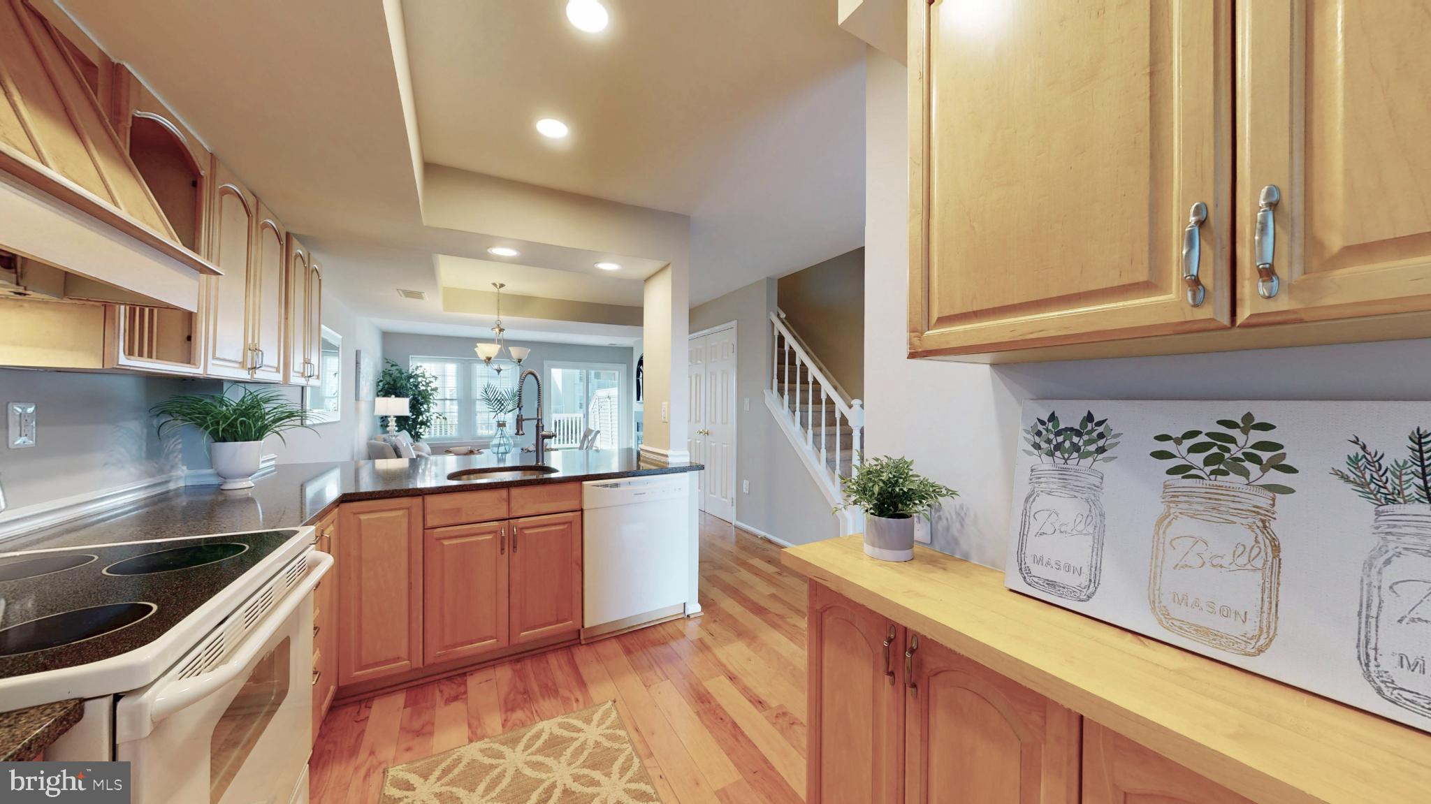 WATERS EDGE - Residential